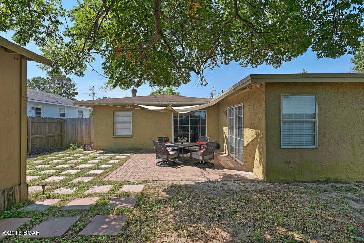 Riviera Beach - Residential