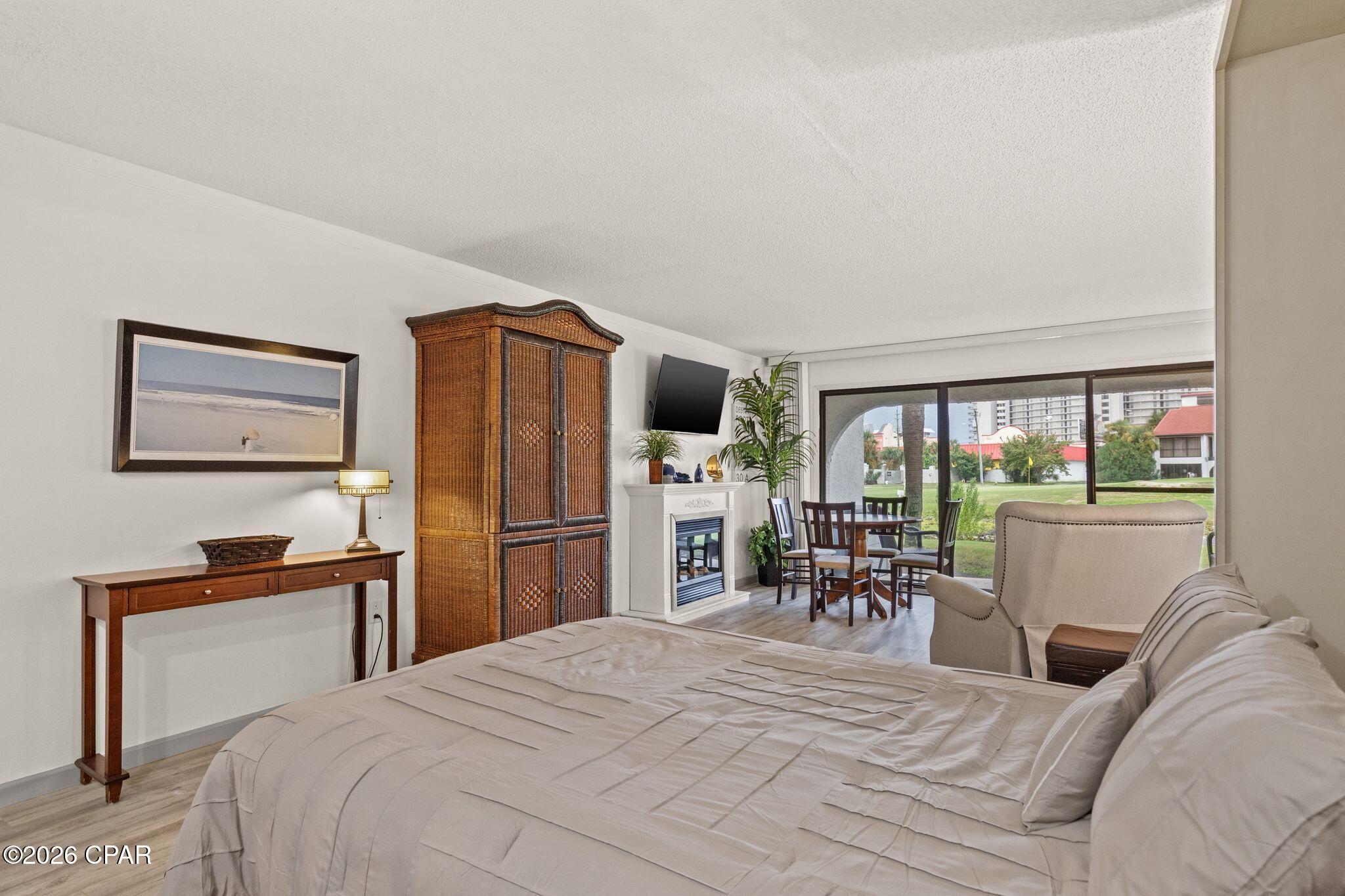 Edgewater Golf Villas I - Residential