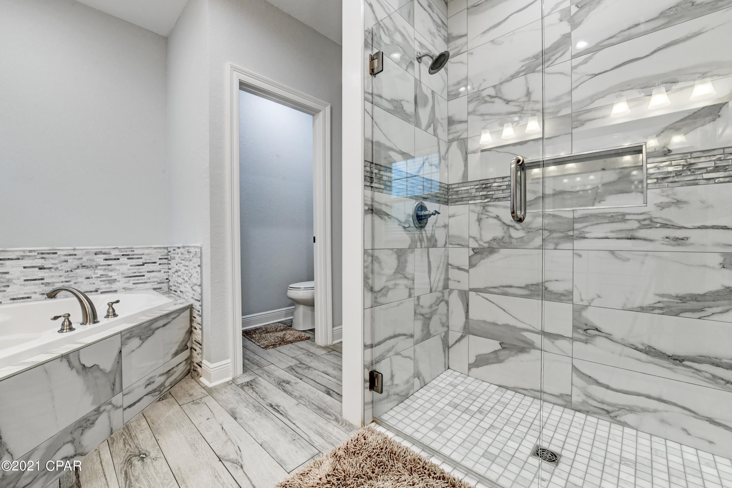 Biltmore Beach 1st Add - Residential