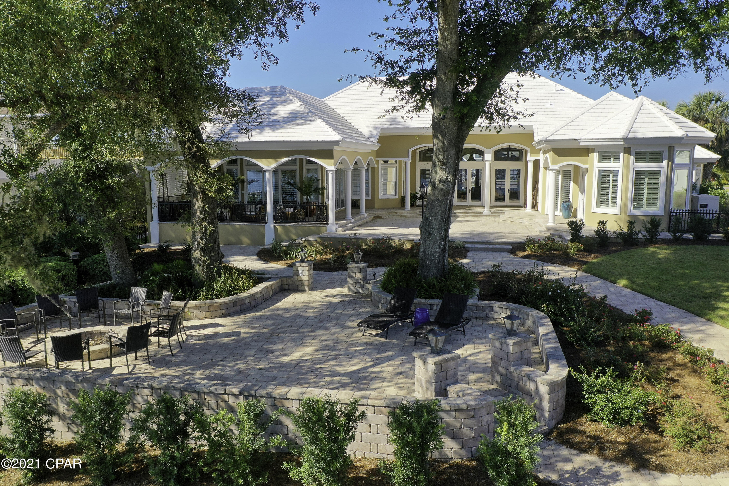 Leisure Shores - Residential