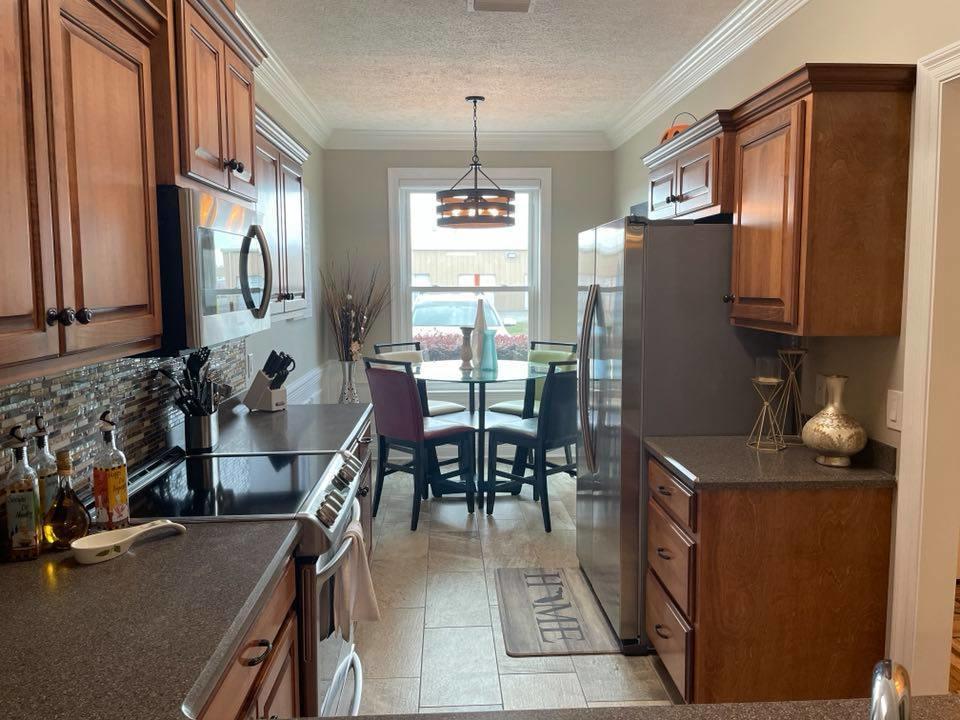 Palmetto Ridge - Residential Lease