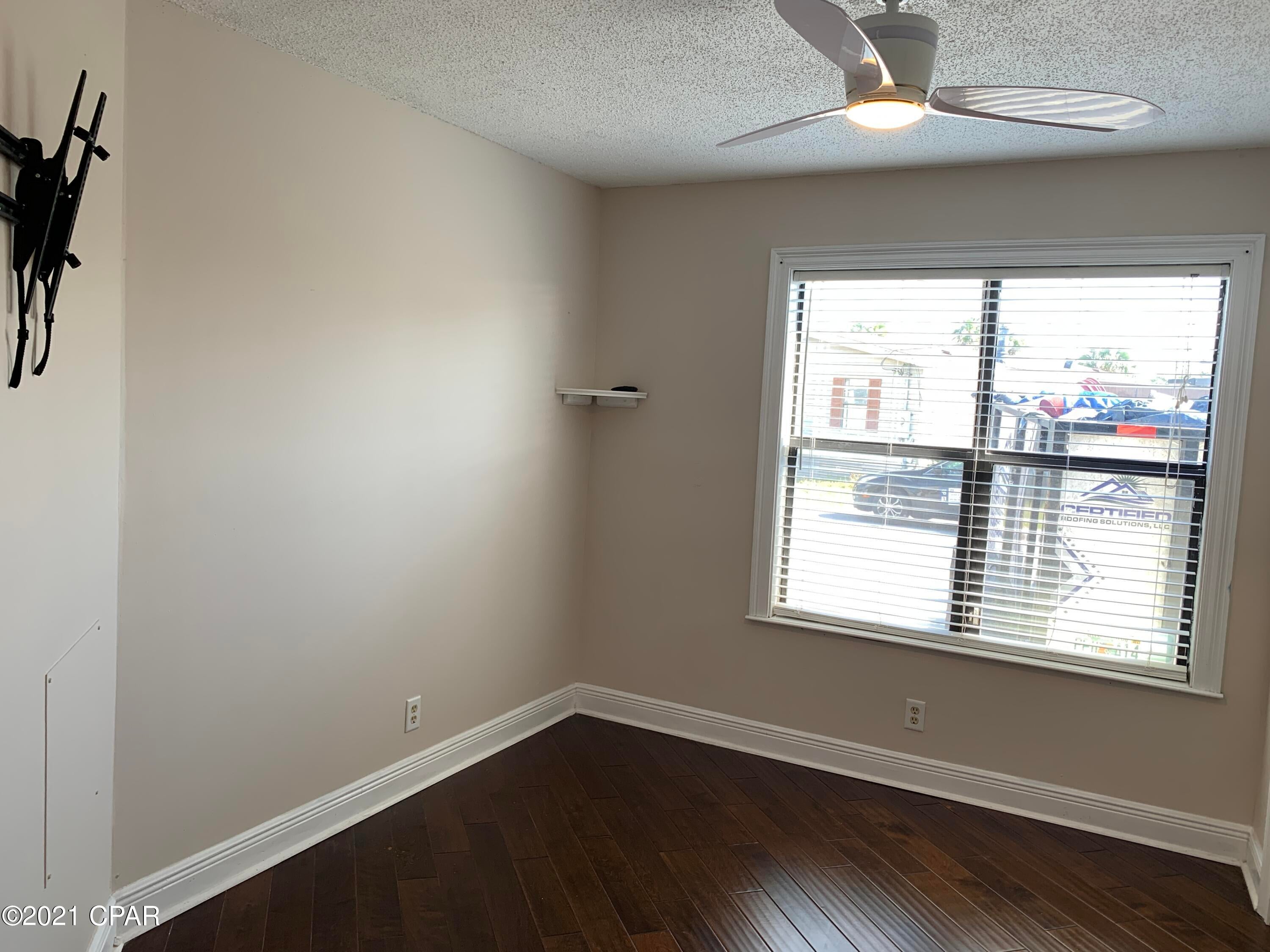 Bayside Park U-1 - Residential