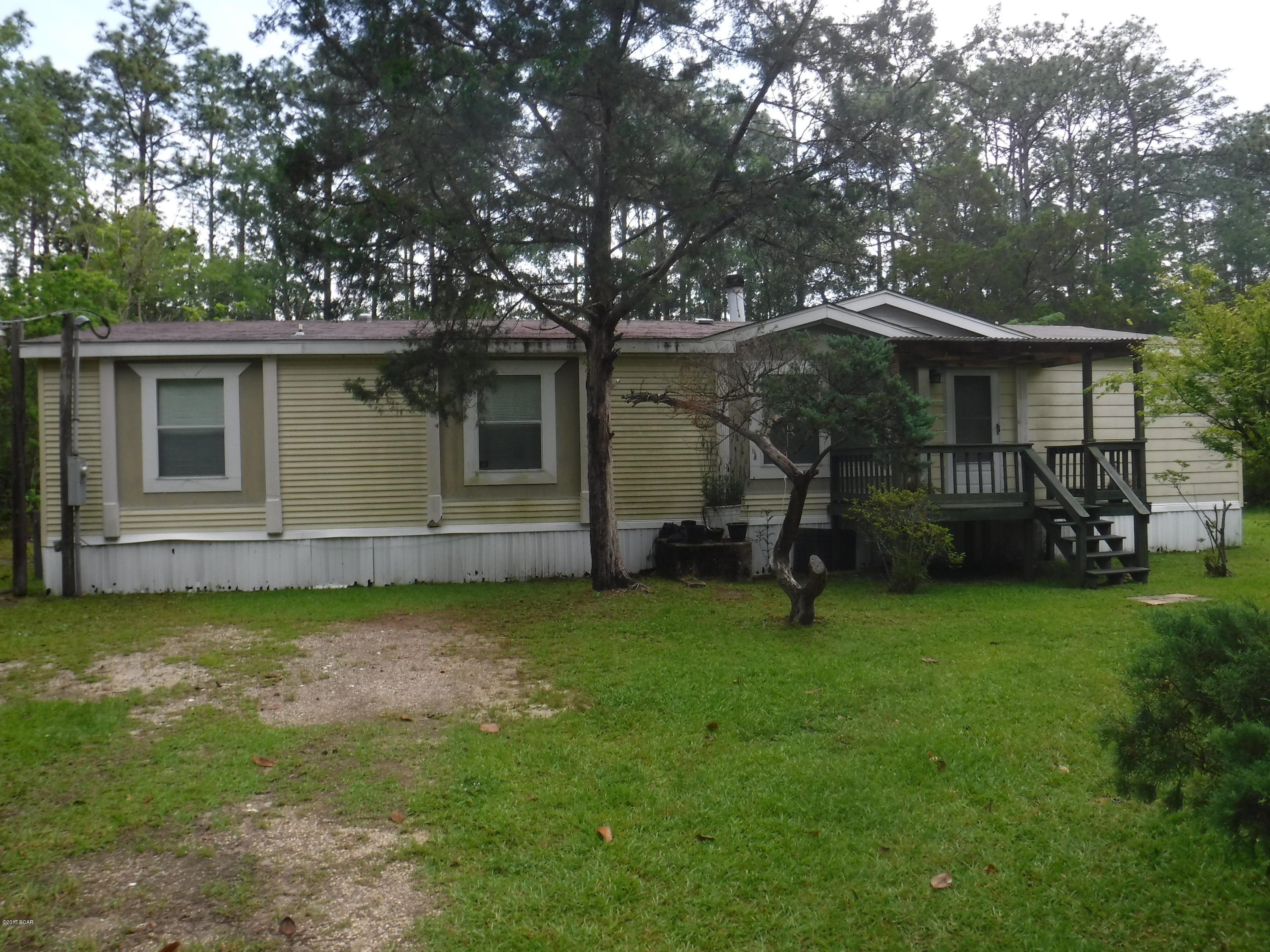 Spacious 3 bedroom 2 bath Double Wide featuring an island in the kitchen. Large master bedroom and bath with double vanity and garden tub.

All sizes are approximate, please measure and verify if important. School assignments are subject to change, please check with Bay County for most accurate information. PETS NOT ALLOWED!