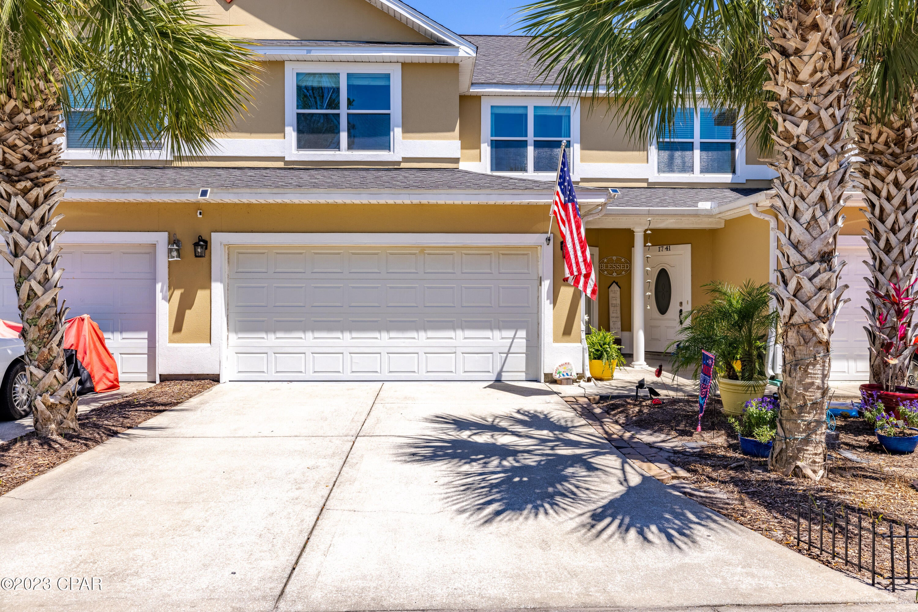 Annabella's Townhomes - Residential