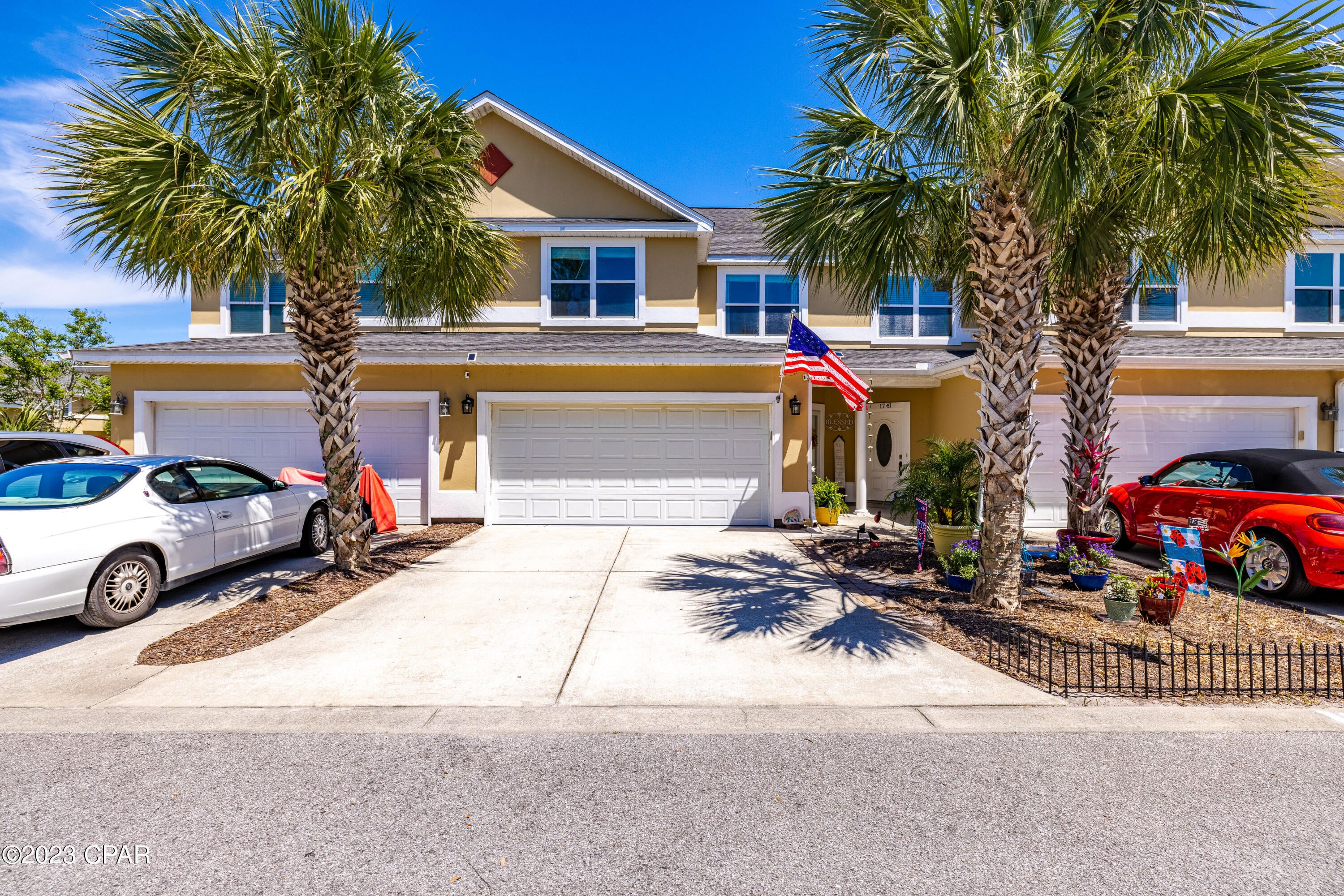 Annabella's Townhomes - Residential