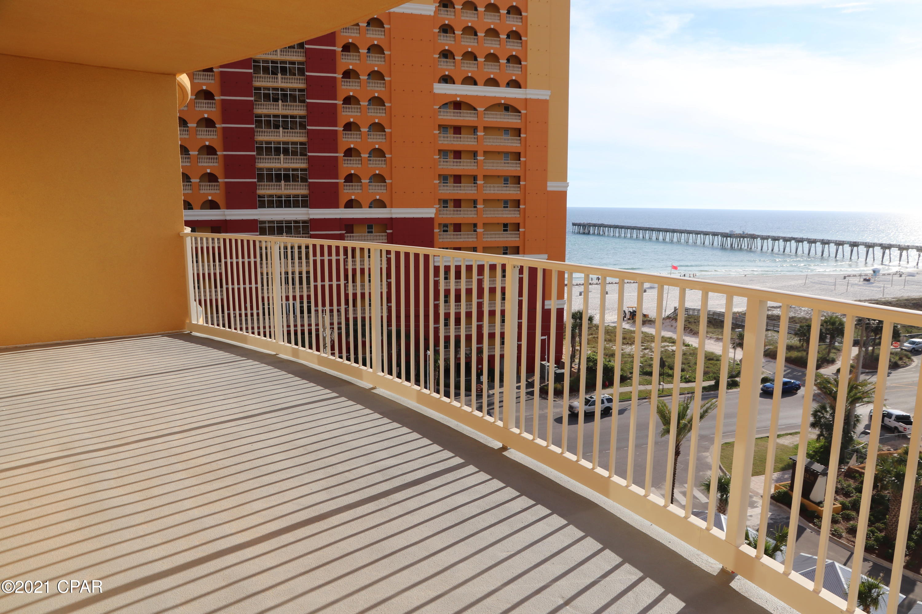 Calypso Towers III - Residential