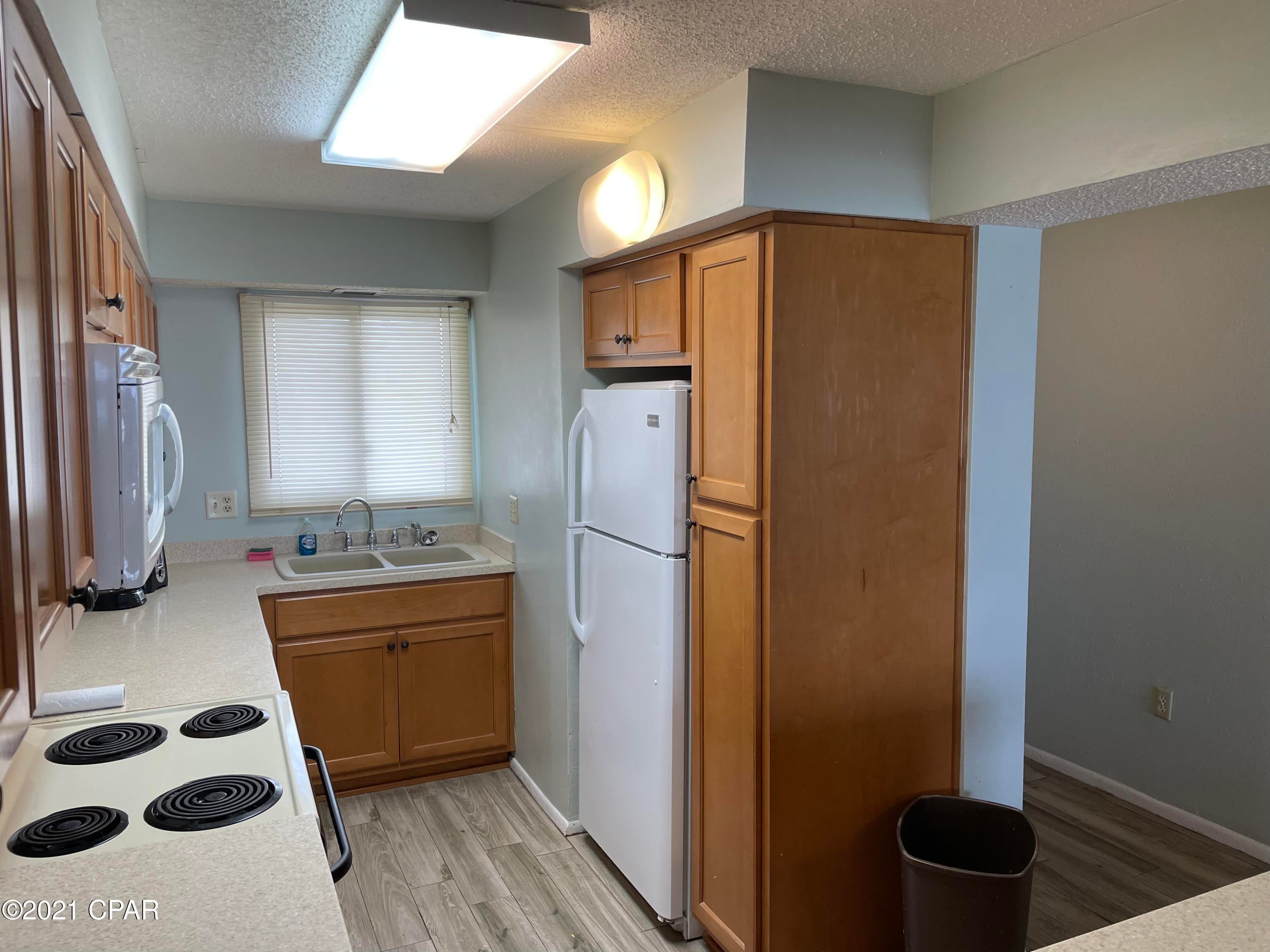 Regency Towers - Residential