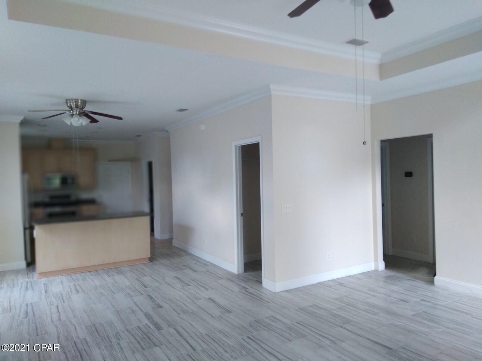 Bay Park Manor - Residential