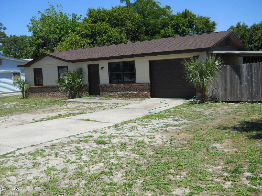 [No Recorded Subdiv] - Residential Lease