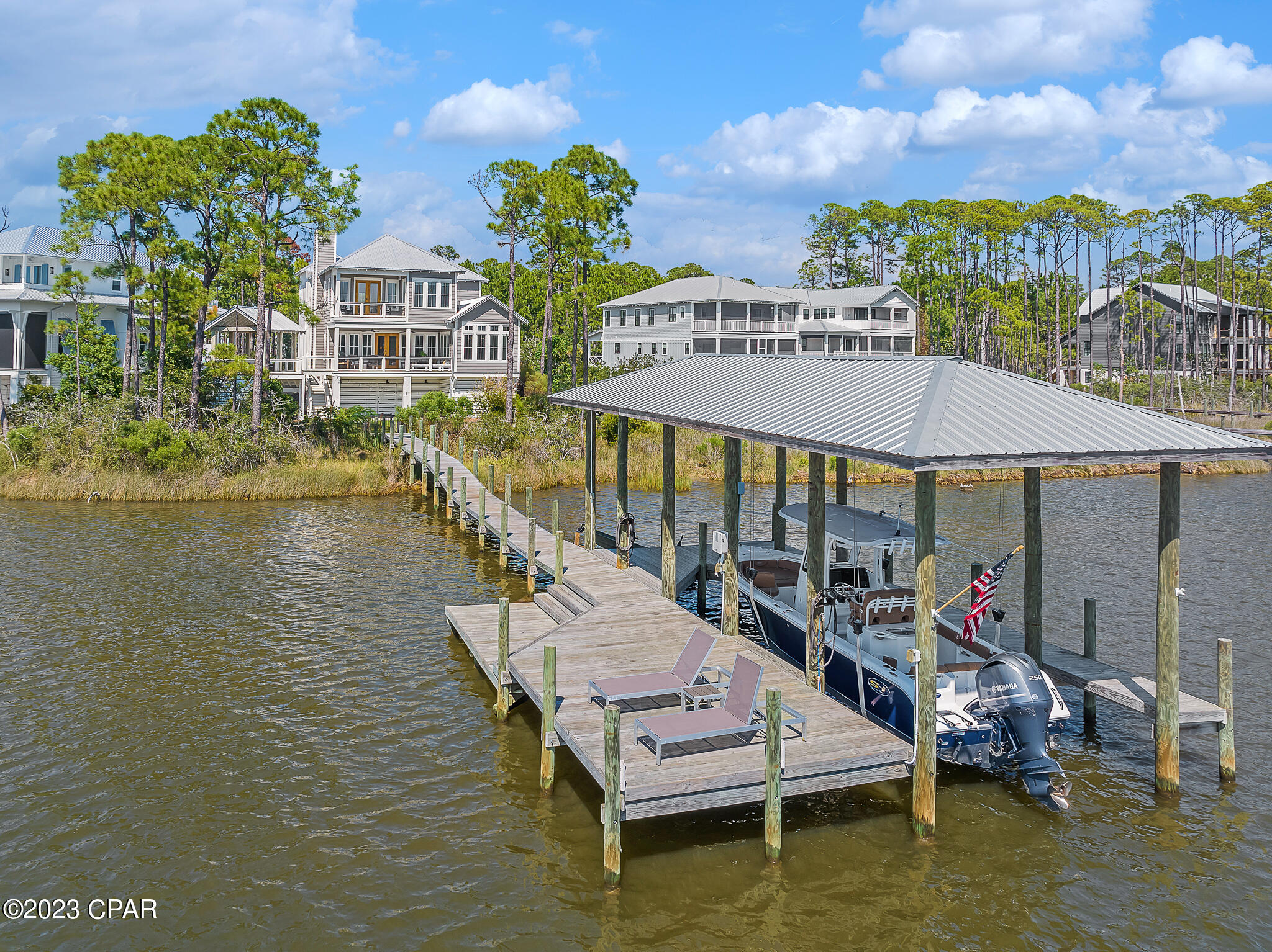 Cessna Landing - Residential
