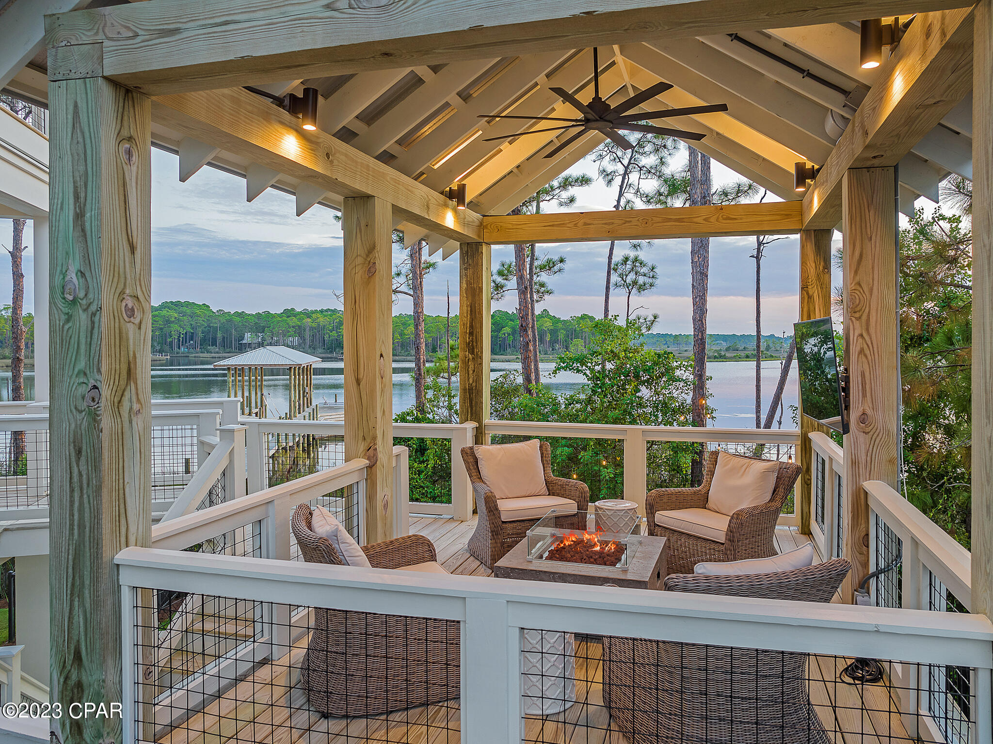 Cessna Landing - Residential