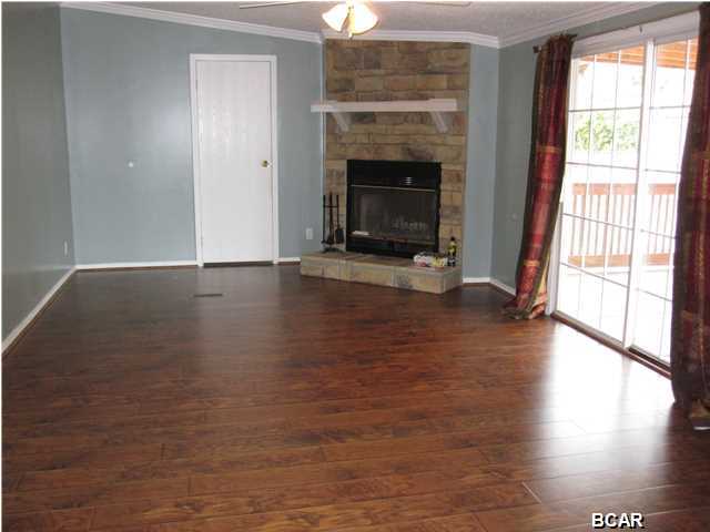 North Lagoon Oaks 1st - Residential