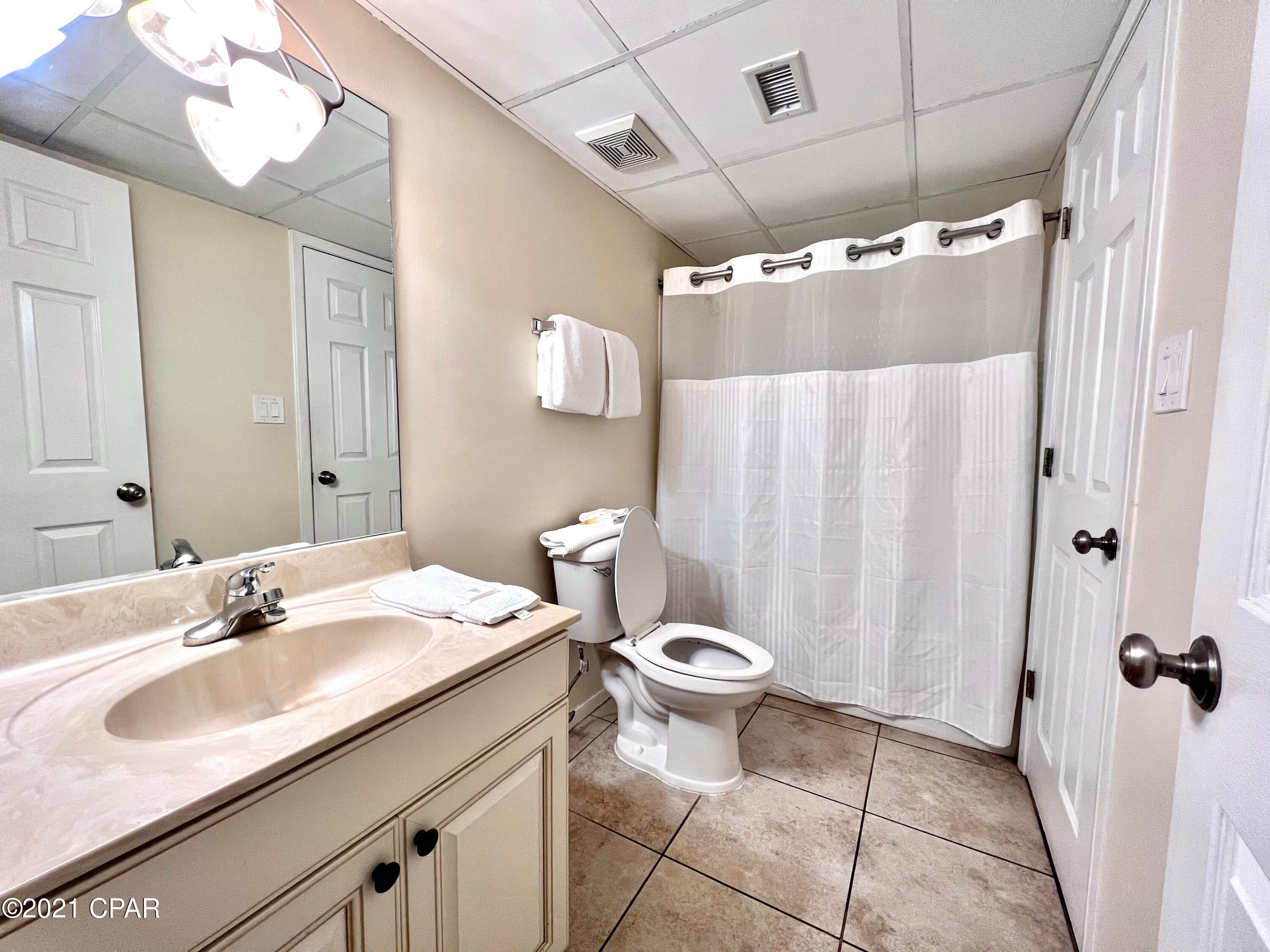 Edgewater Golf Villas V-A - Residential