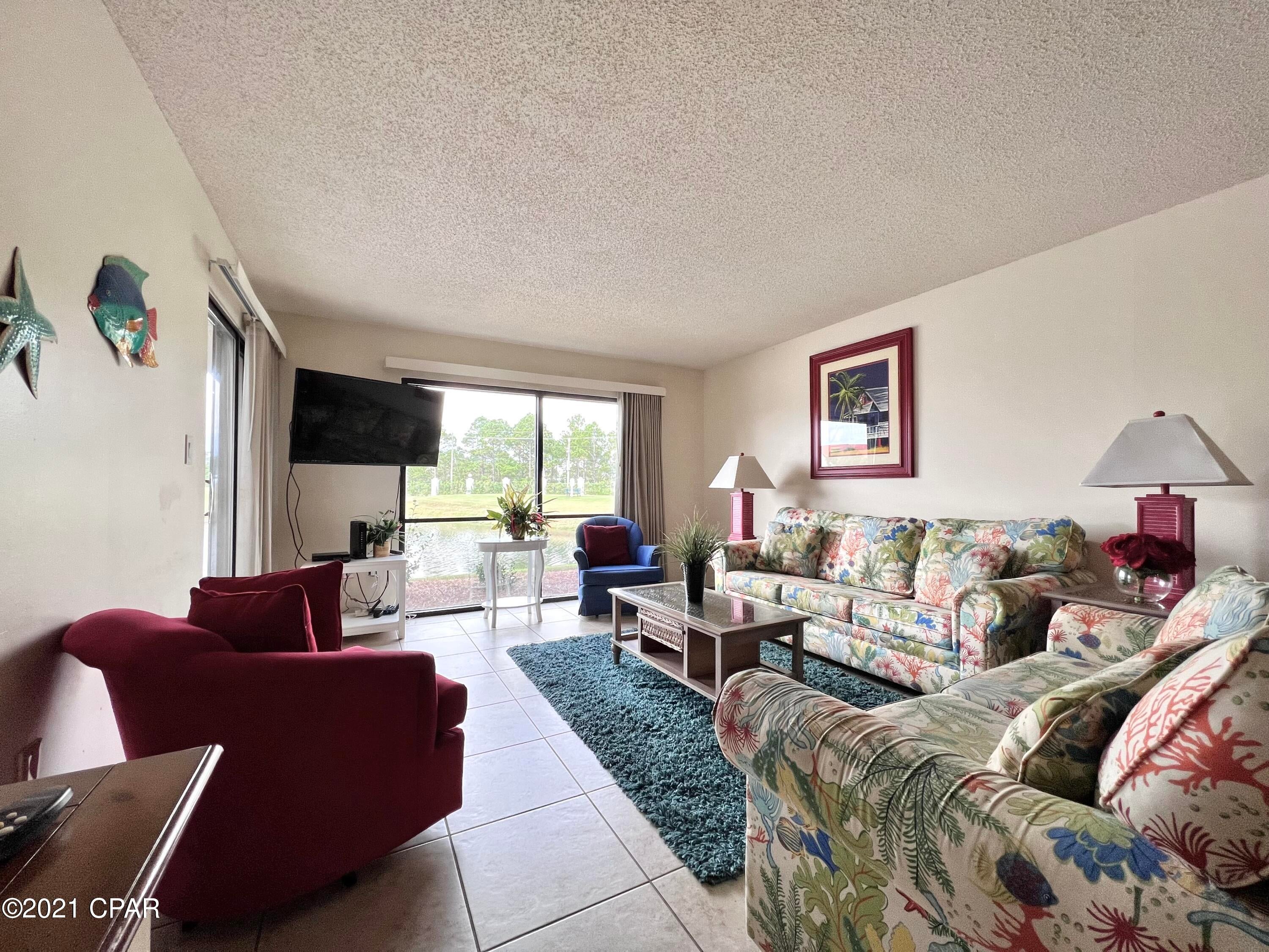Edgewater Golf Villas V-A - Residential