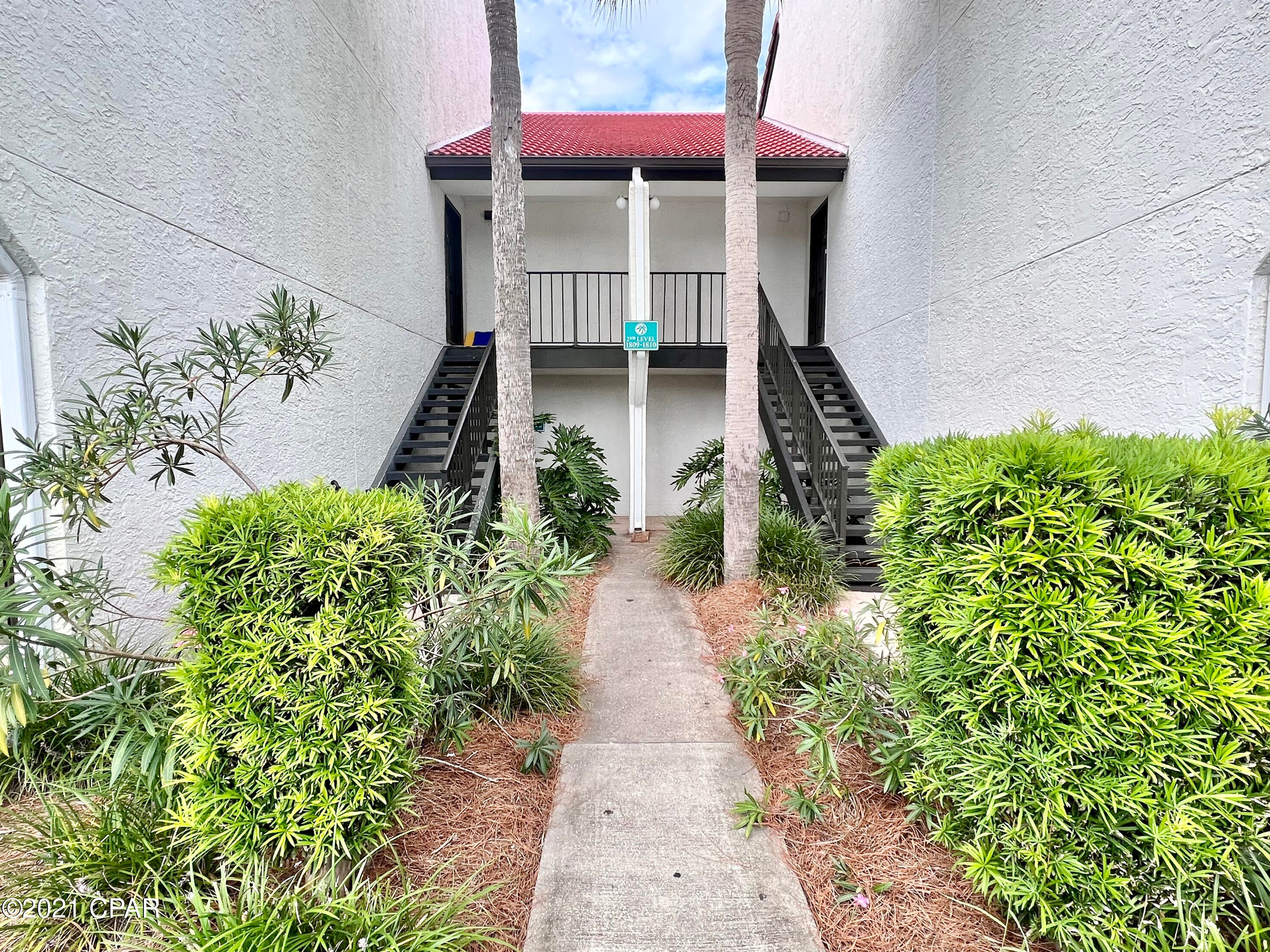 CURRENTLY UNDER CONTRACT, SELLER ACCEPTING BACKUP OFFERS. Charming Golf Villa with peaceful views of the pond, fountain, golfing greens, and local wildlife. This ground floor unit boasts a spacious, split floor plan, featuring many renovations such as granite countertops, updated cabinets, and tile throughout. Beautiful walk-in shower and double vanity in the master bathroom. Edgewater Villa 1804 generated over $31,000 in base rental income over the past 12 months. Edgewater Beach Resort has something for everyone: 11 pools, four hot tubs, a Par-3 golf course, fitness center, 10 tennis courts, a basketball hoop for the ballers, a splash pad for the kids, shuffleboard, and pickleball courts. Whether you are retiring, looking for a vacation home, or looking for an investment property, Edgewa