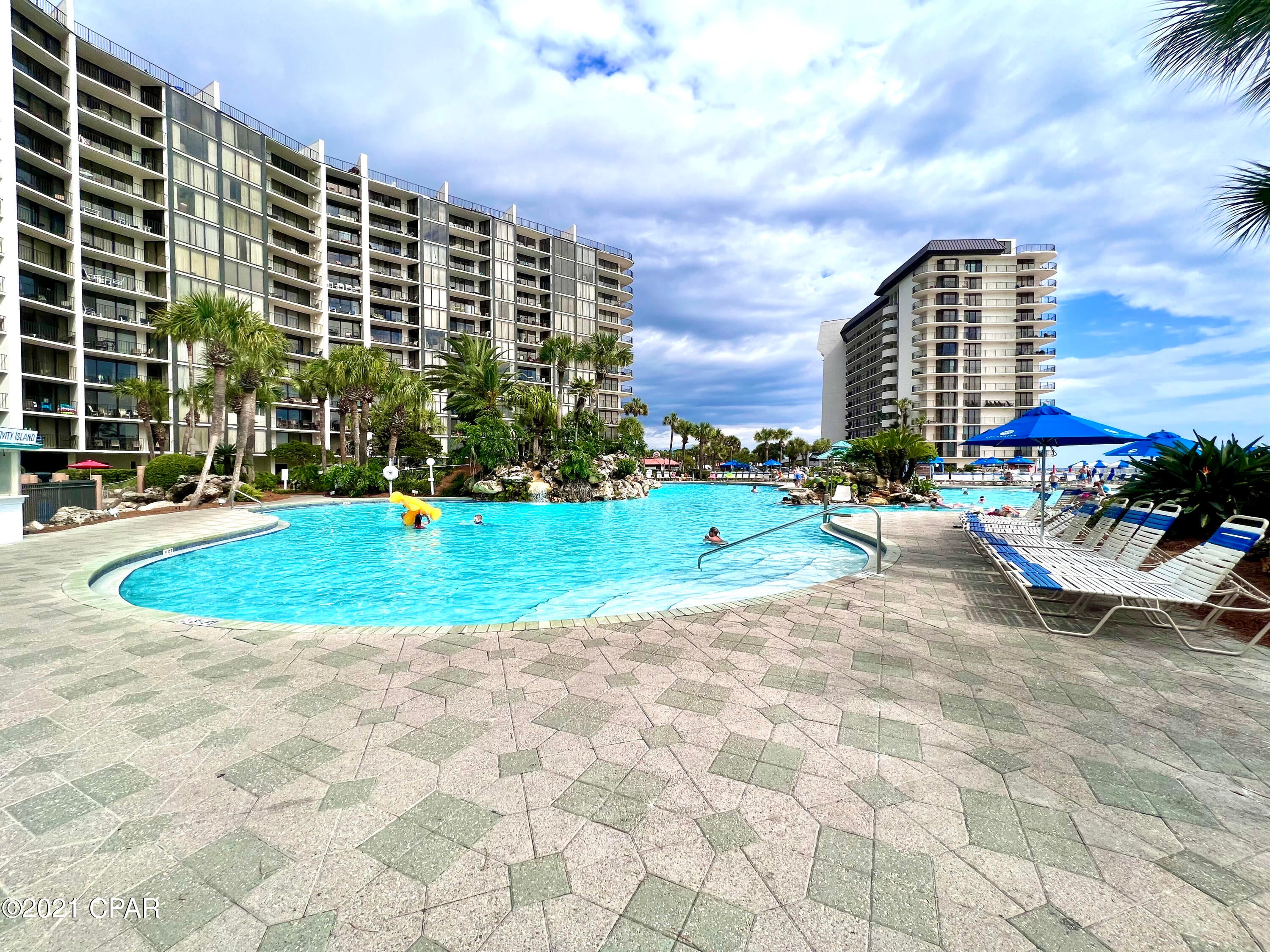Edgewater Golf Villas V-A - Residential