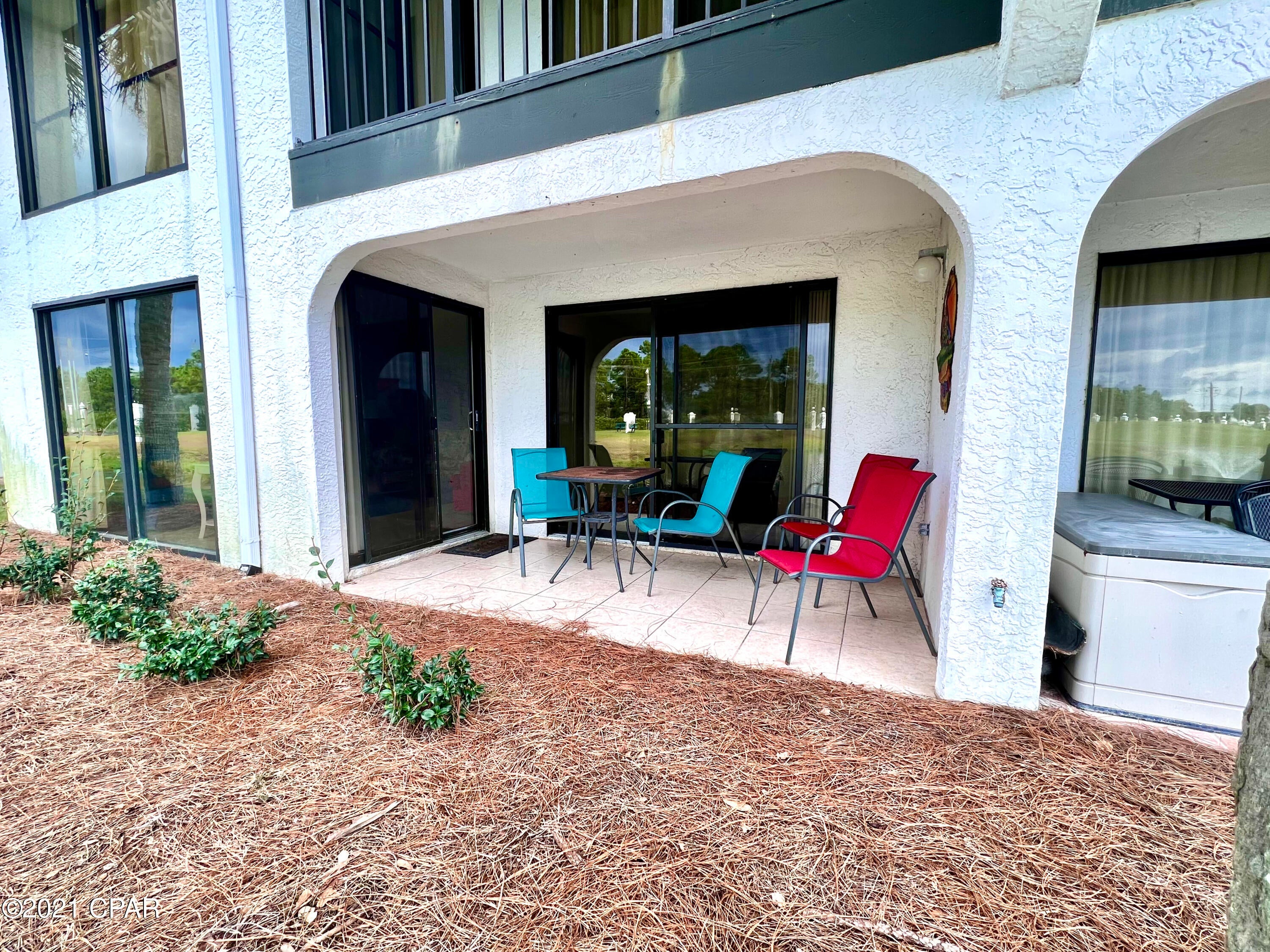 Edgewater Golf Villas V-A - Residential