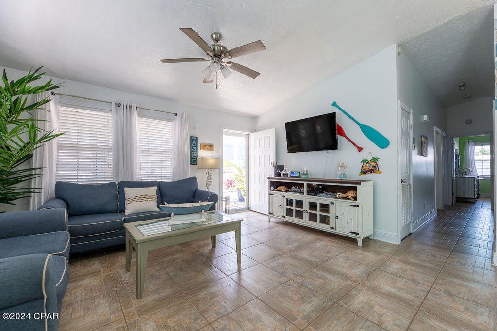 Holiday Beach Unit 14 - Residential