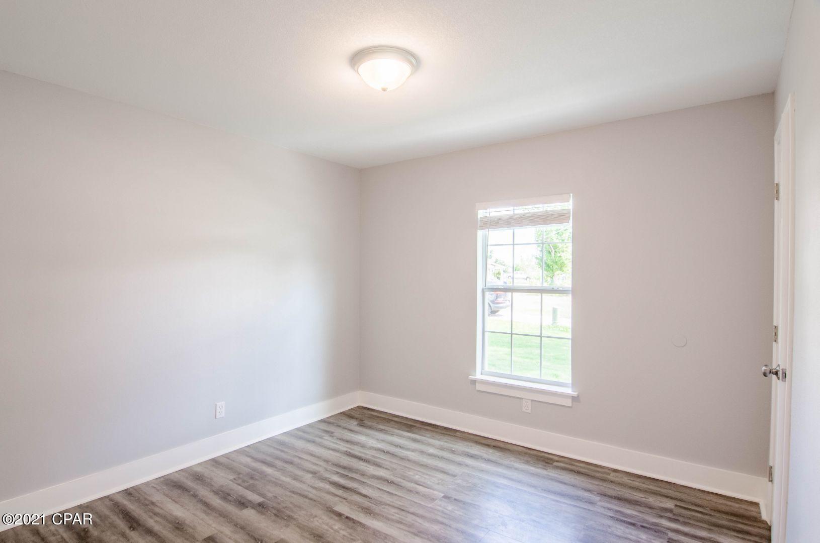 Venetian Villa 1st Add Replat - Residential