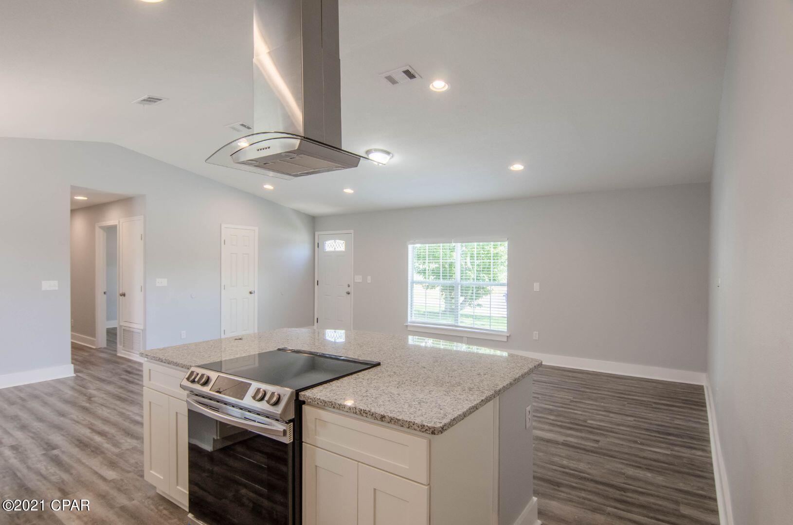 Venetian Villa 1st Add Replat - Residential
