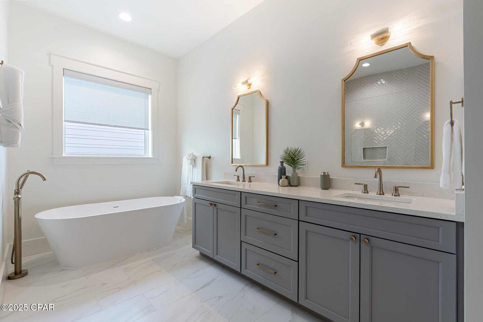 Crescent Beach Unit 1 - Residential