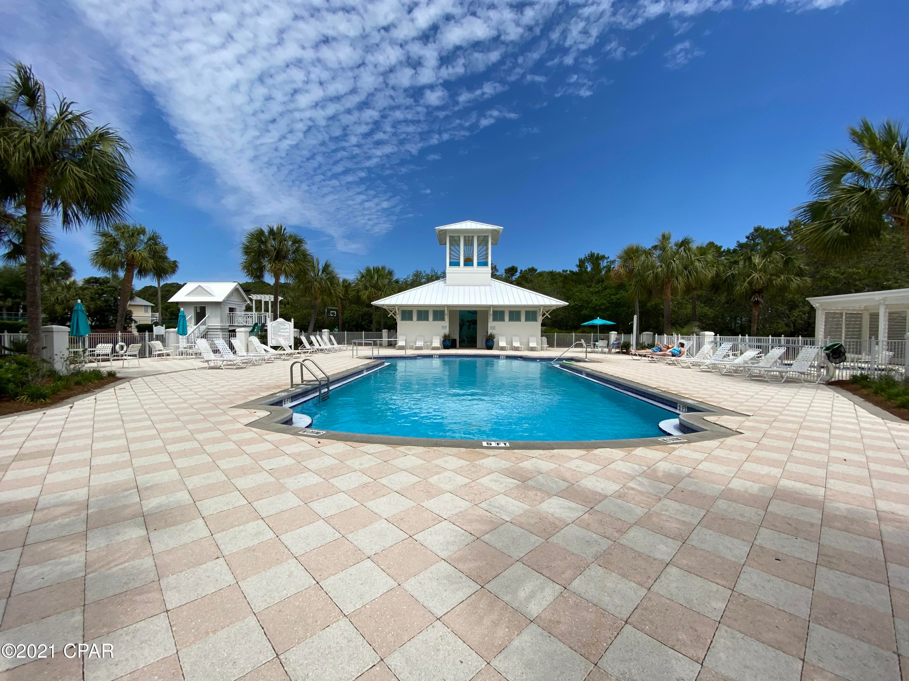 Carillon Beach Inn - Residential