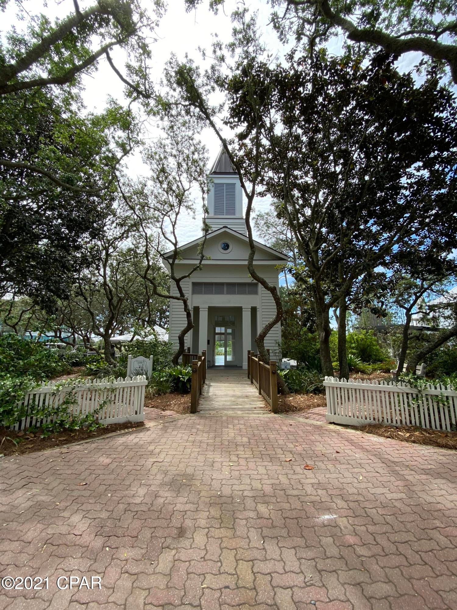 Carillon Beach Inn - Residential