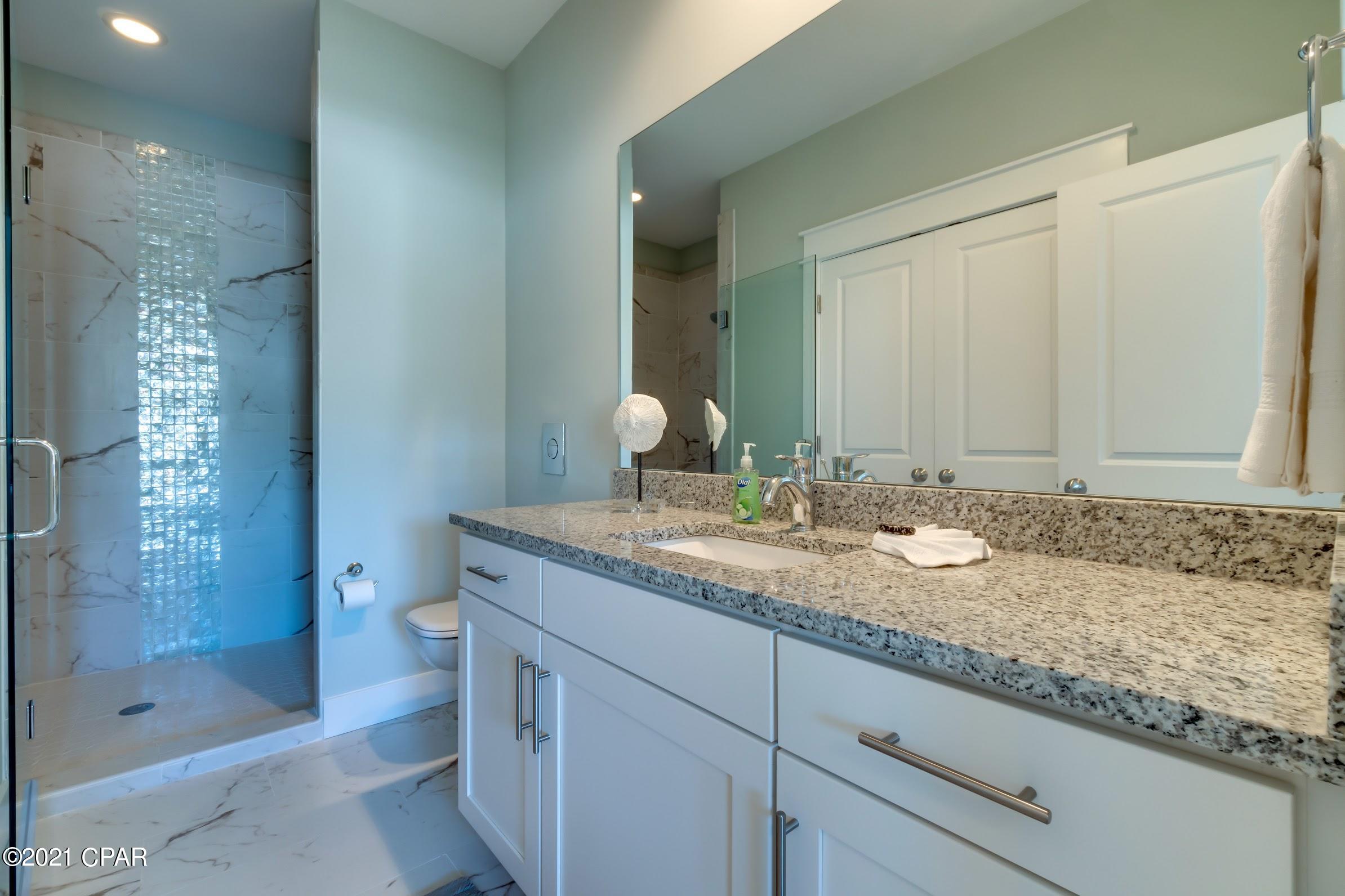 Rivercamps On Crooked Creek - Residential