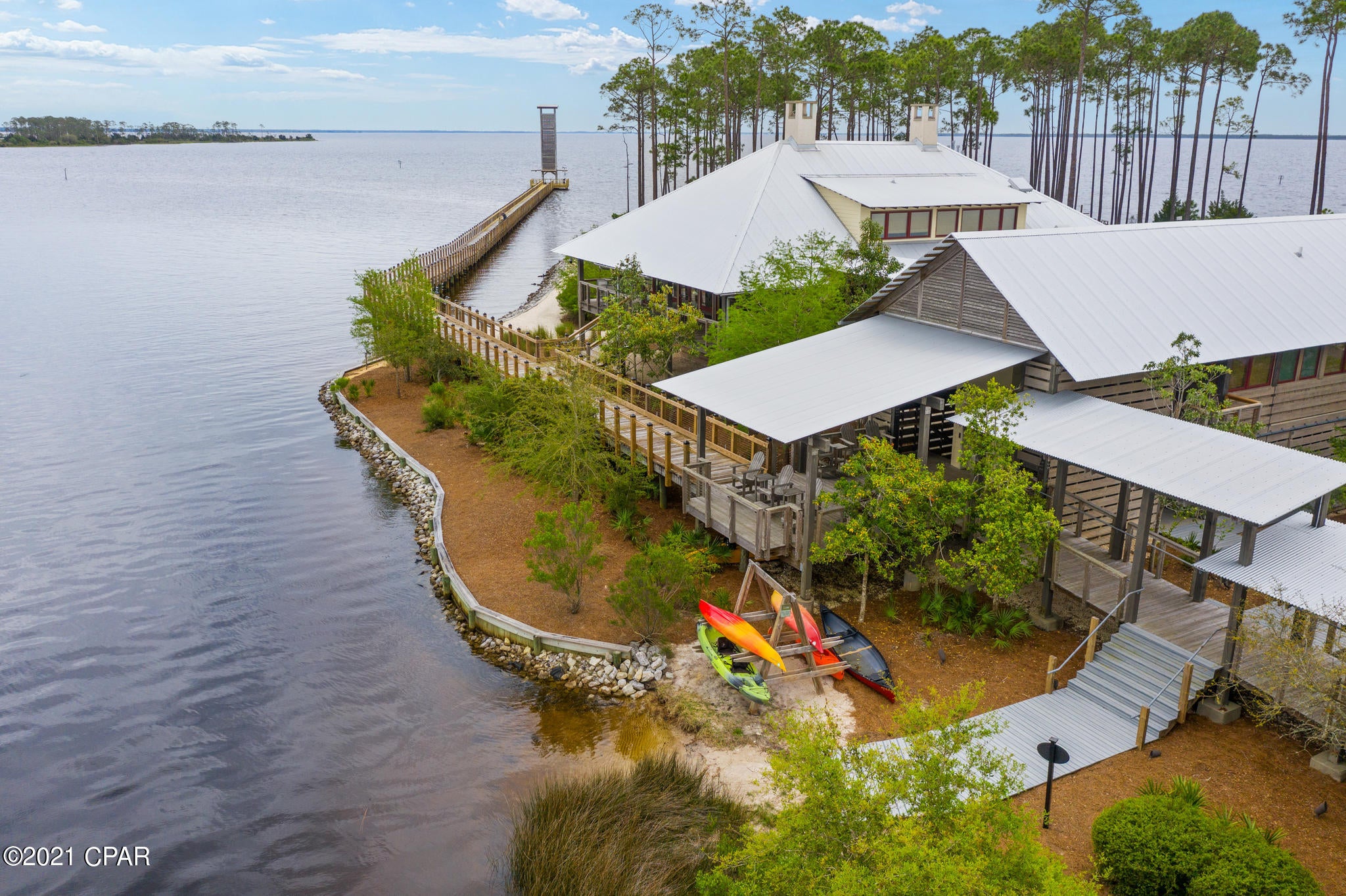 Rivercamps On Crooked Creek - Residential