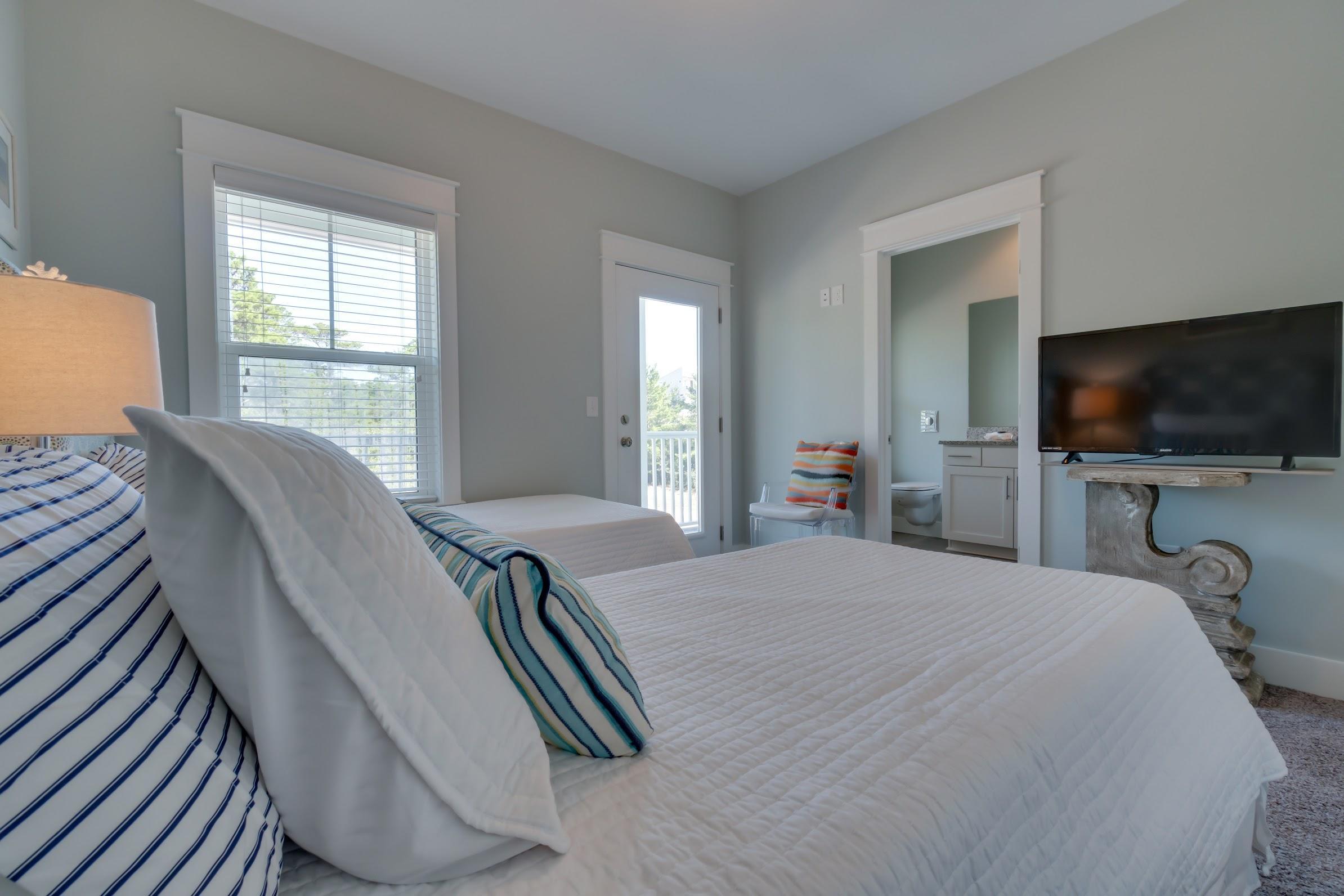 Rivercamps On Crooked Creek - Residential