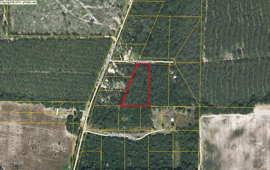 : Excellent for building a home or putting a Manufactured home on. Friendly neighborhood and only a few miles from Greenwood.