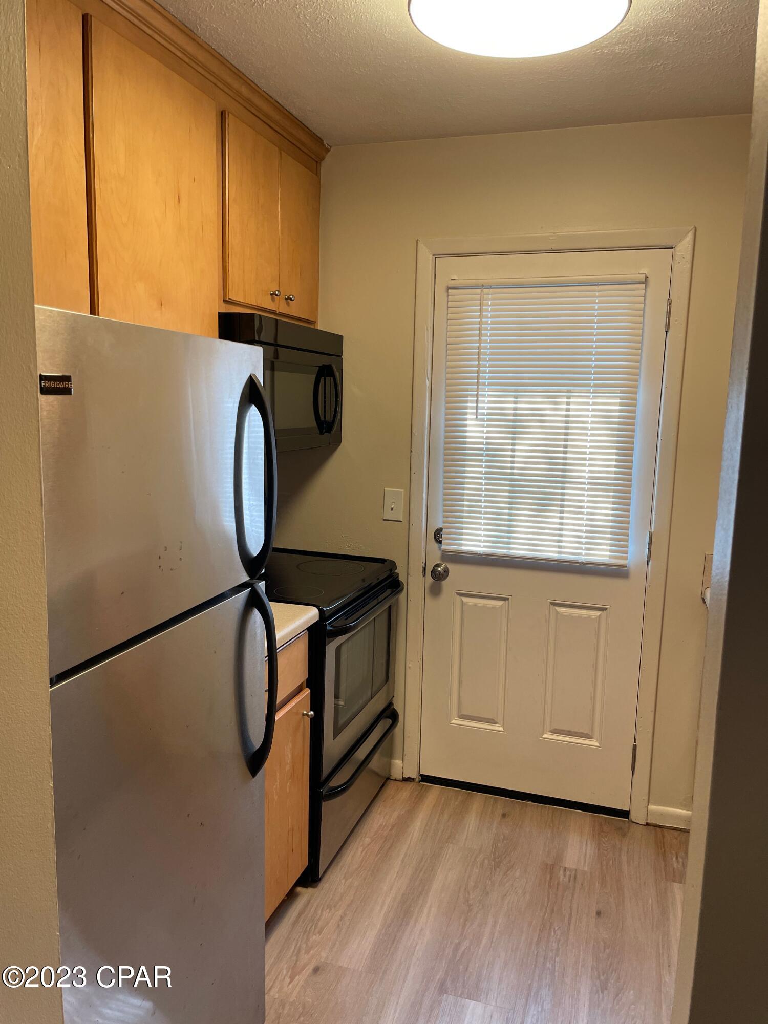[No Recorded Subdiv] - Residential Lease