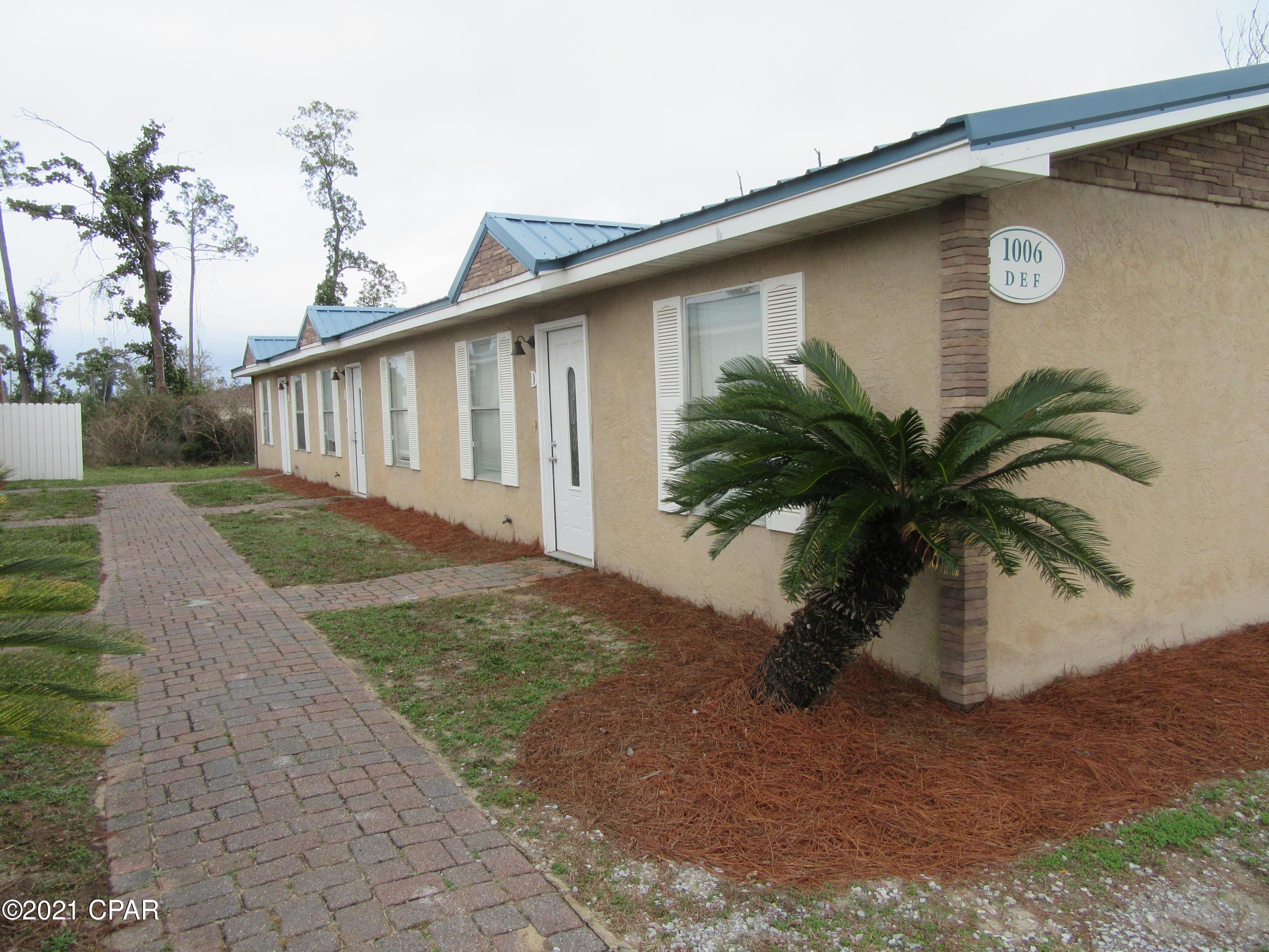 Very nice 2 bedroom 1 bath apartment located on a quiet cul-de-sac in the much desired Lynn Haven community. Close to the nicest schools, shopping, dining and centrally located to bases and the beach. All property sizes and ages are approximate, please measure and/or verify if important.

School assignments are subject to change, please check with Bay County for most accurate information. Deposit is the same as one month's rent. No pets allowed.