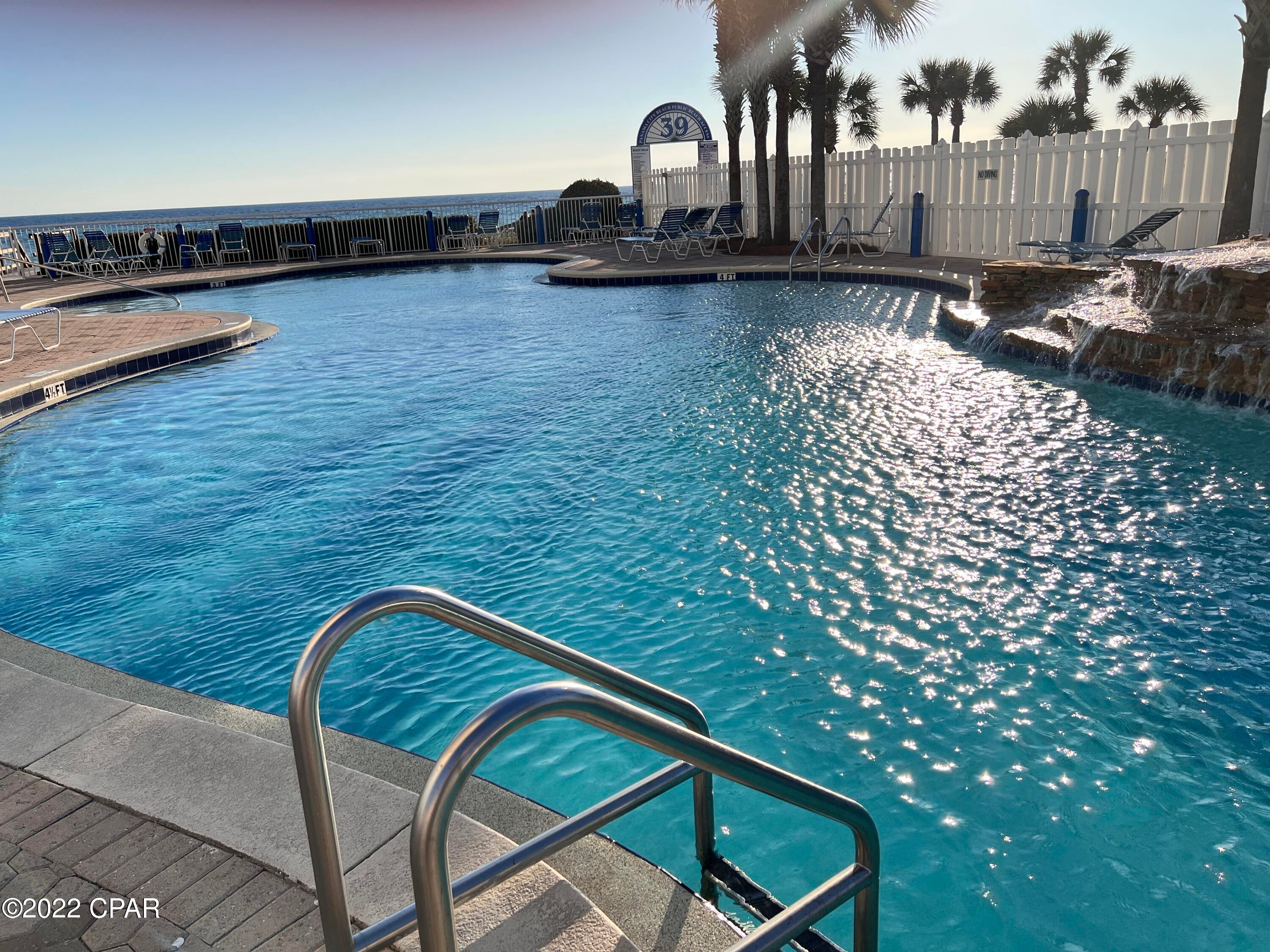Majestic Beach Tower I - Residential