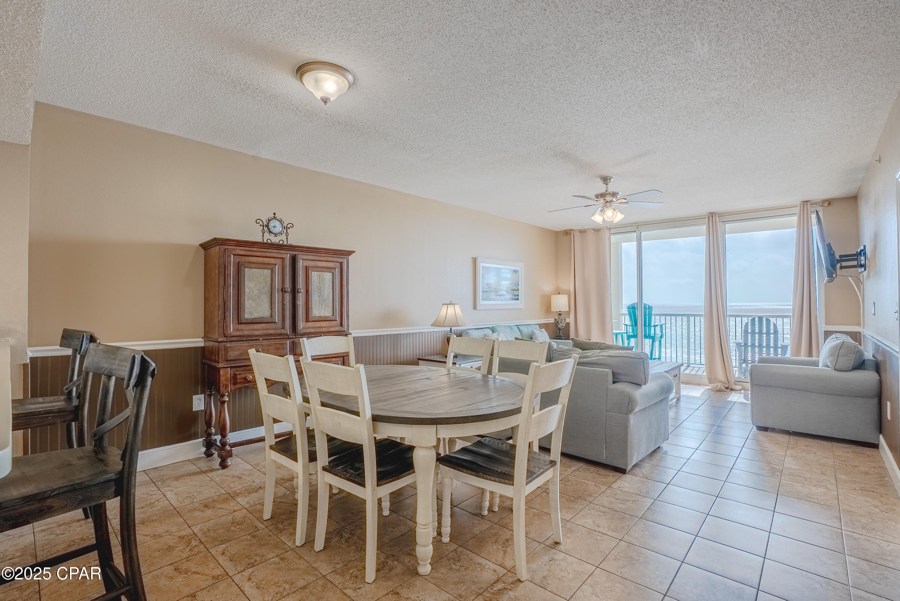 Majestic Beach Tower I - Residential
