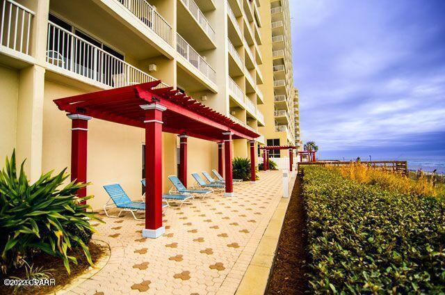 Majestic Beach Tower I - Residential
