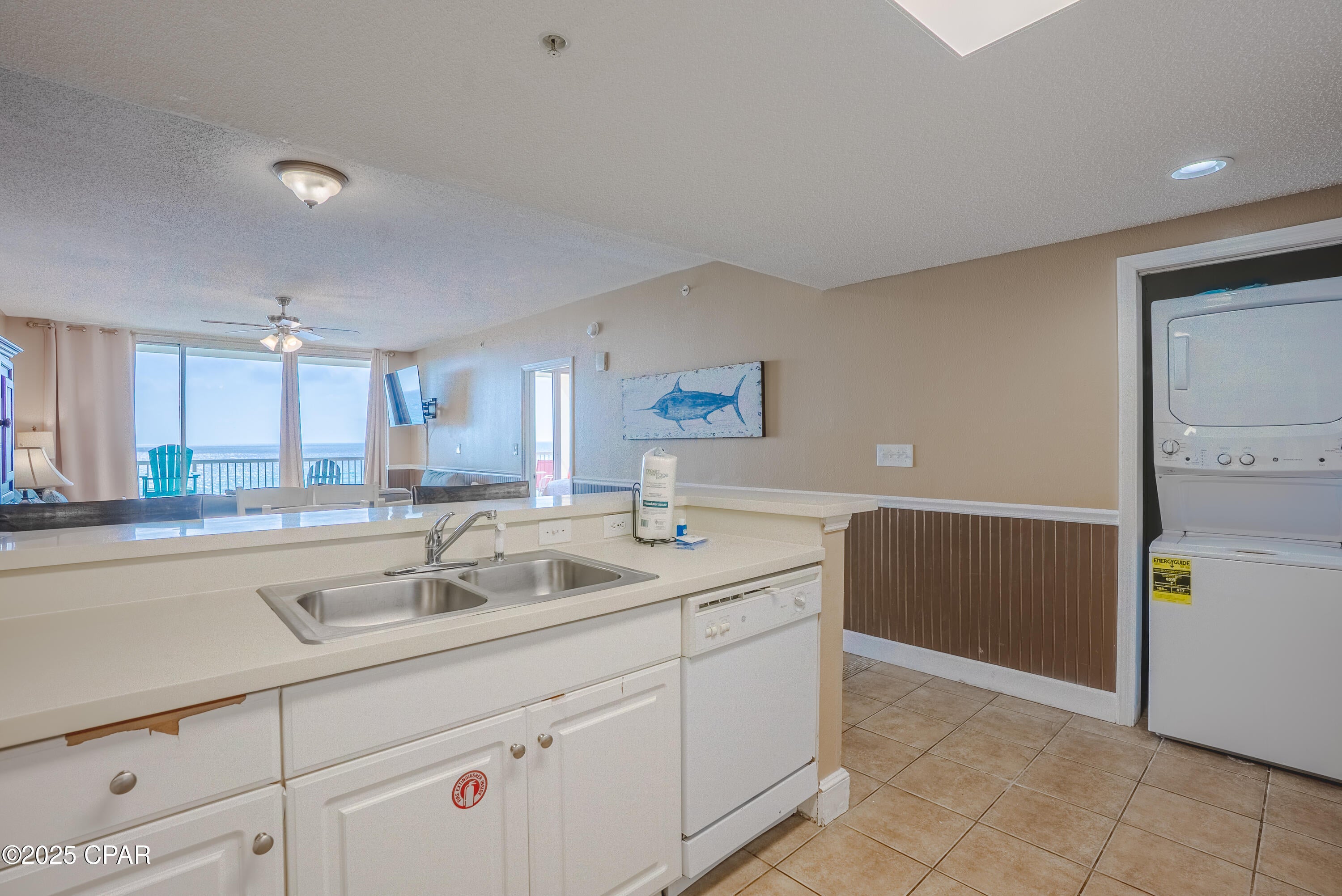 Majestic Beach Tower I - Residential
