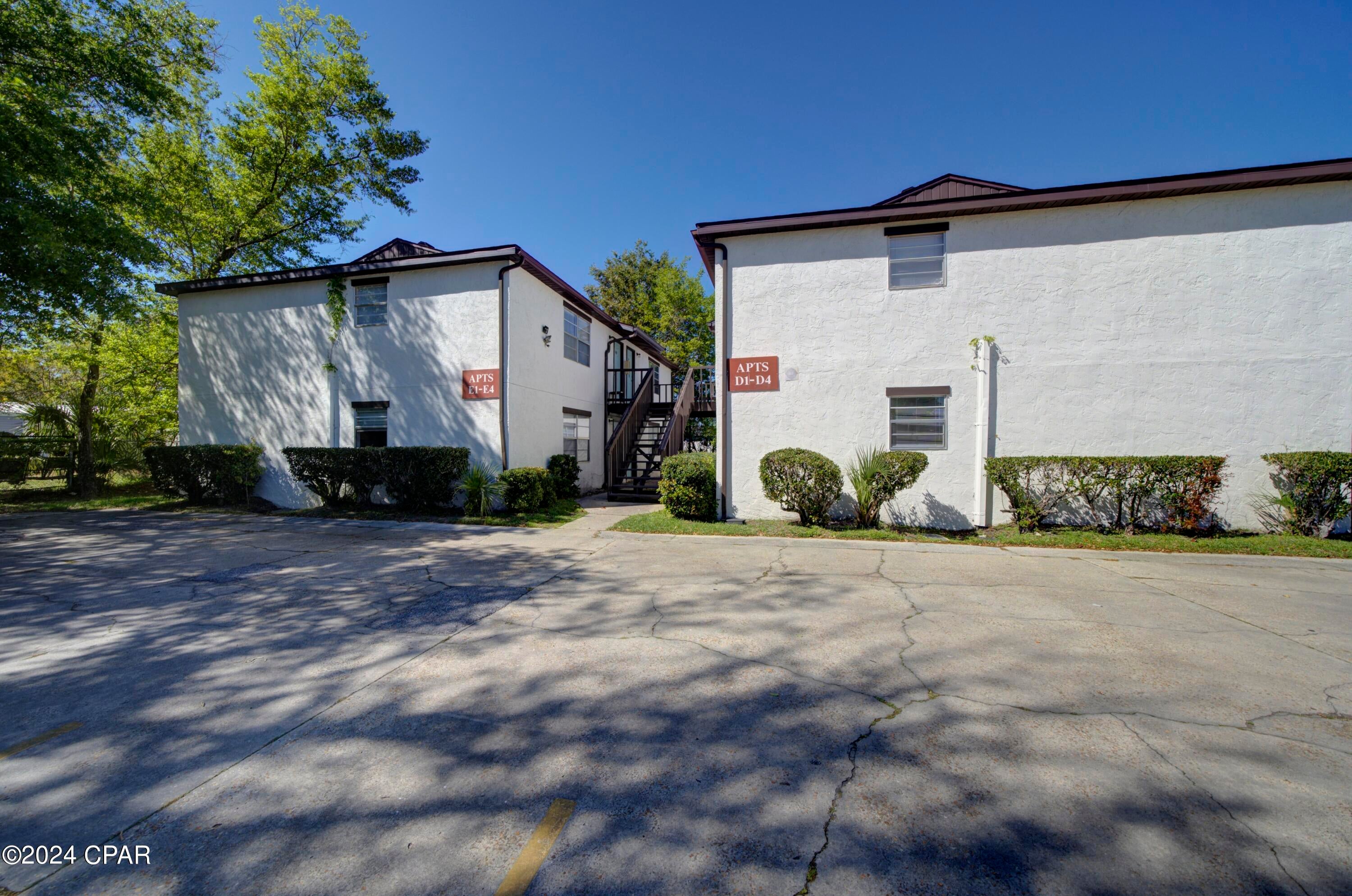 [No Recorded Subdiv] - Residential Lease