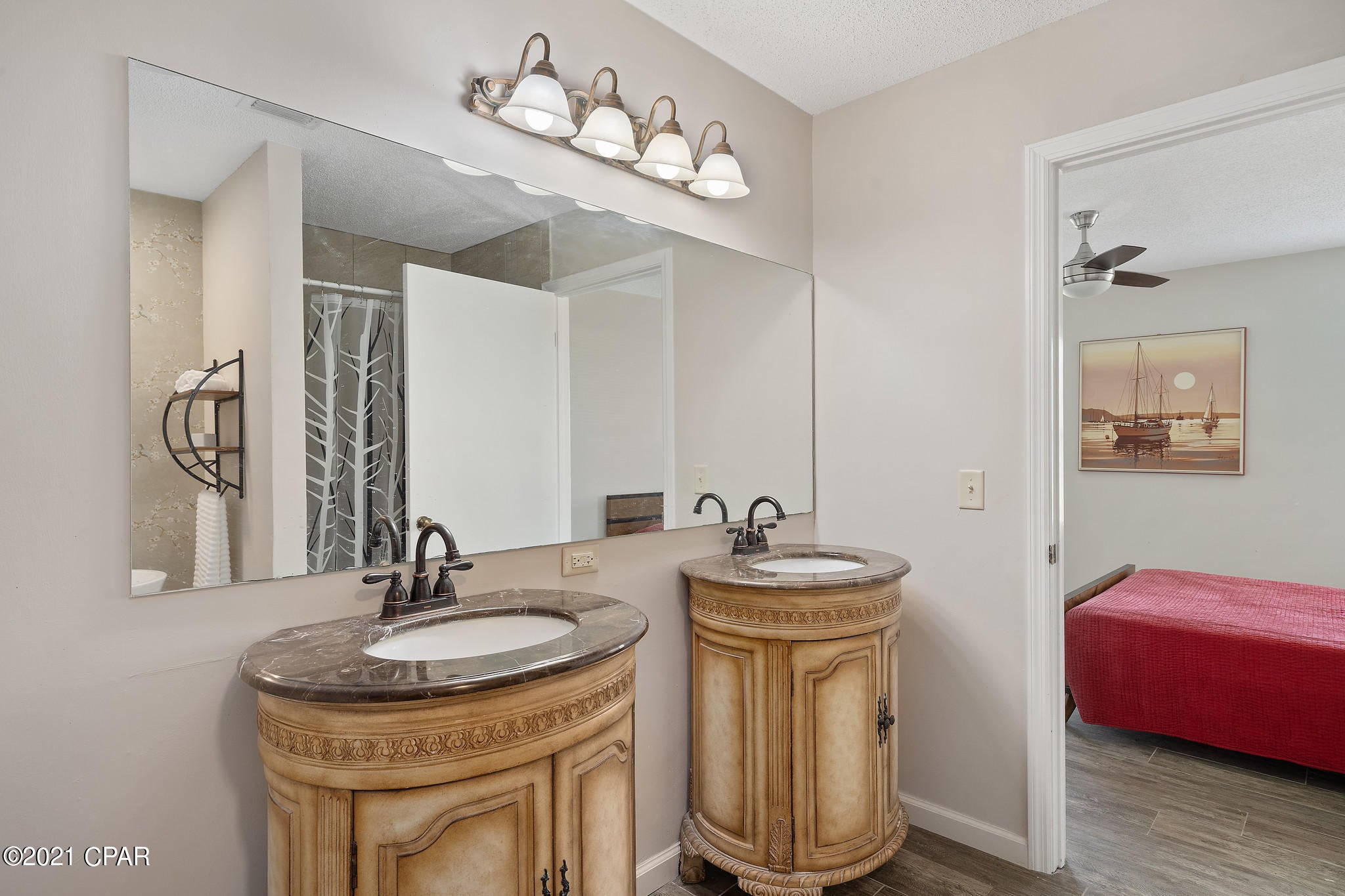 Country Club Harbour Estates - Residential
