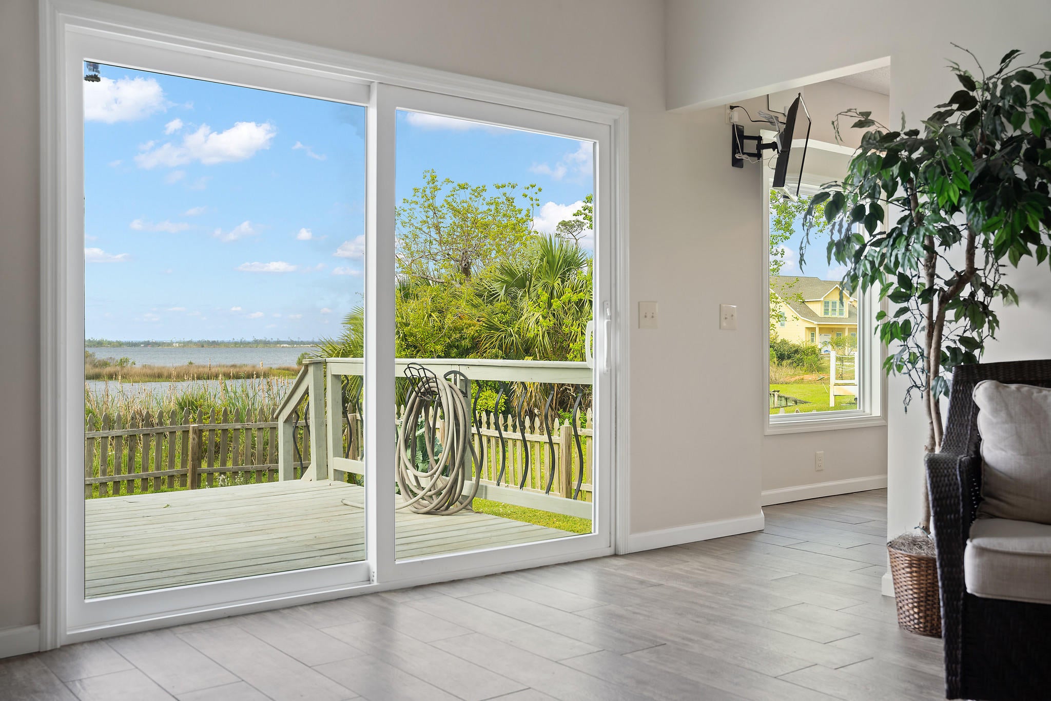 Country Club Harbour Estates - Residential