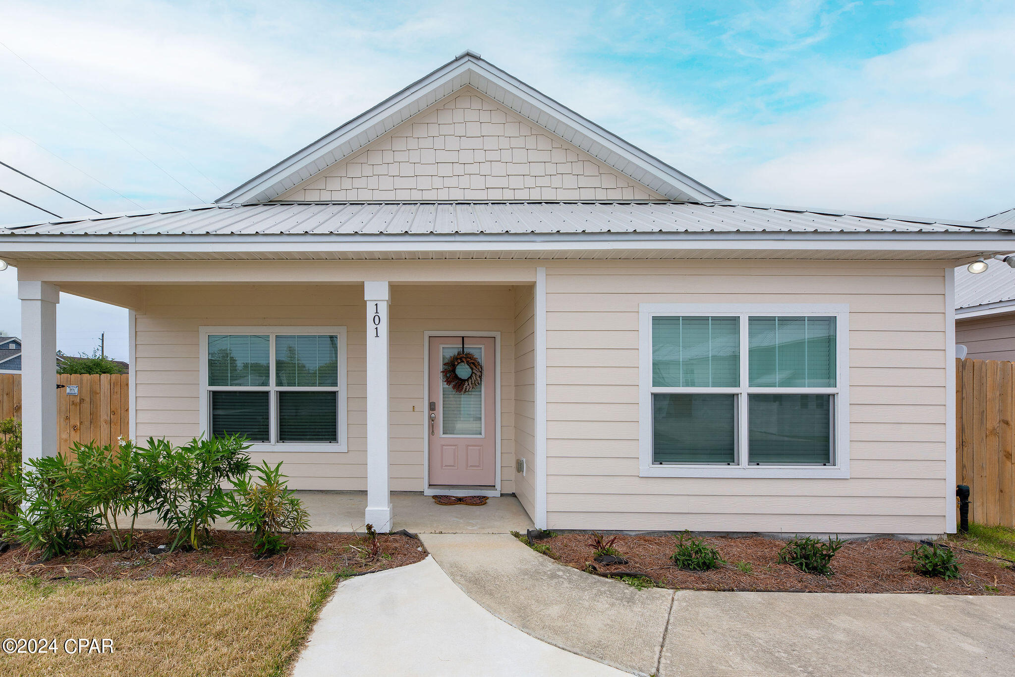 Osprey Pointe at Powell - Residential