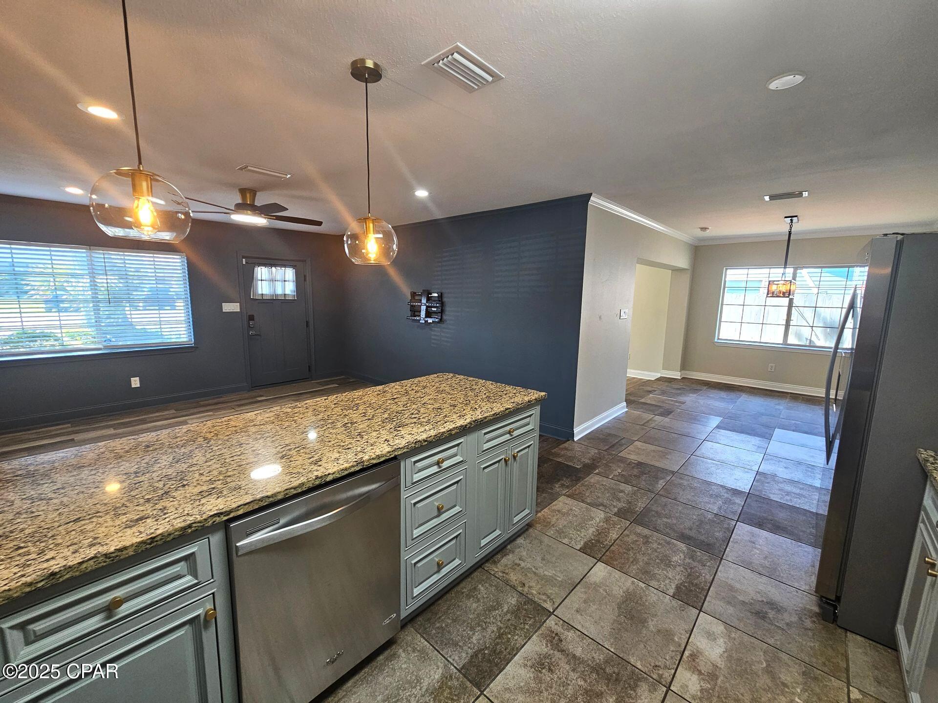 Cove Terrace - Residential Lease