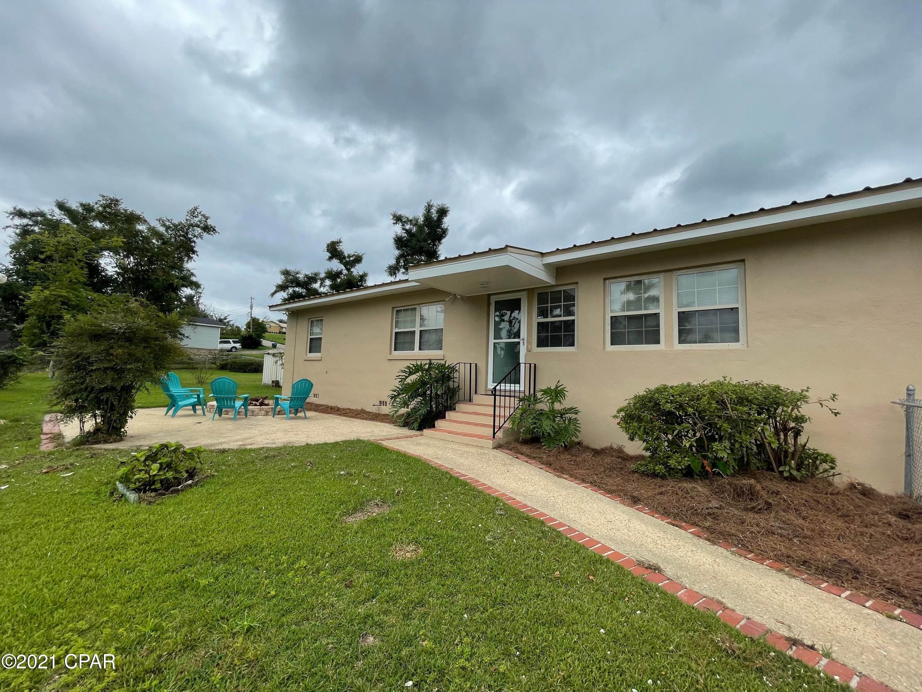 West Manor - Residential