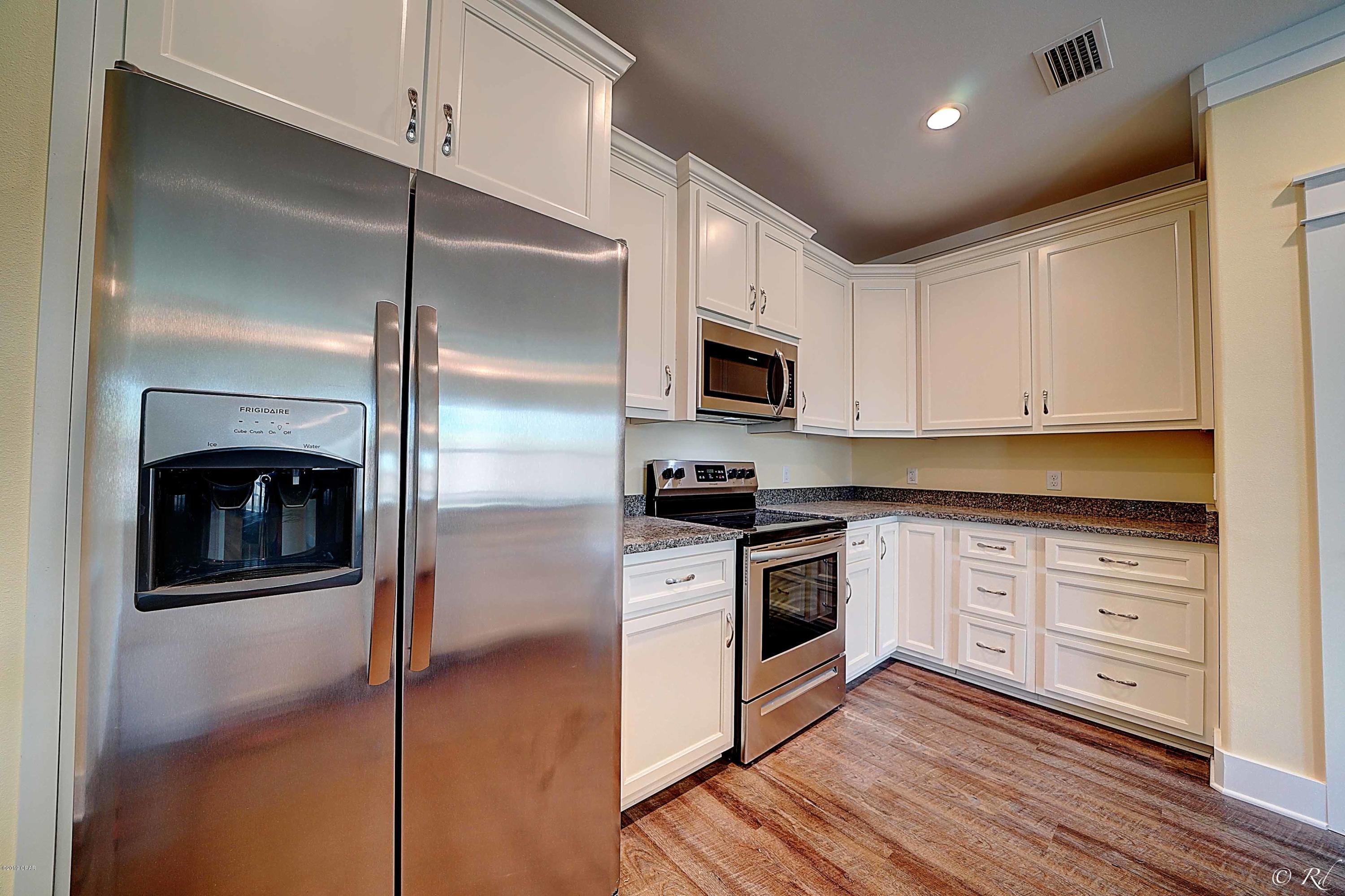 Osprey Pointe at Powell - Residential