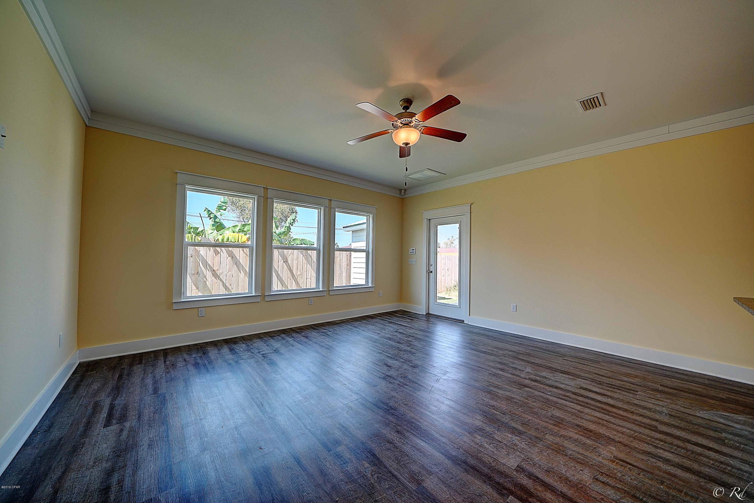 Osprey Pointe at Powell - Residential