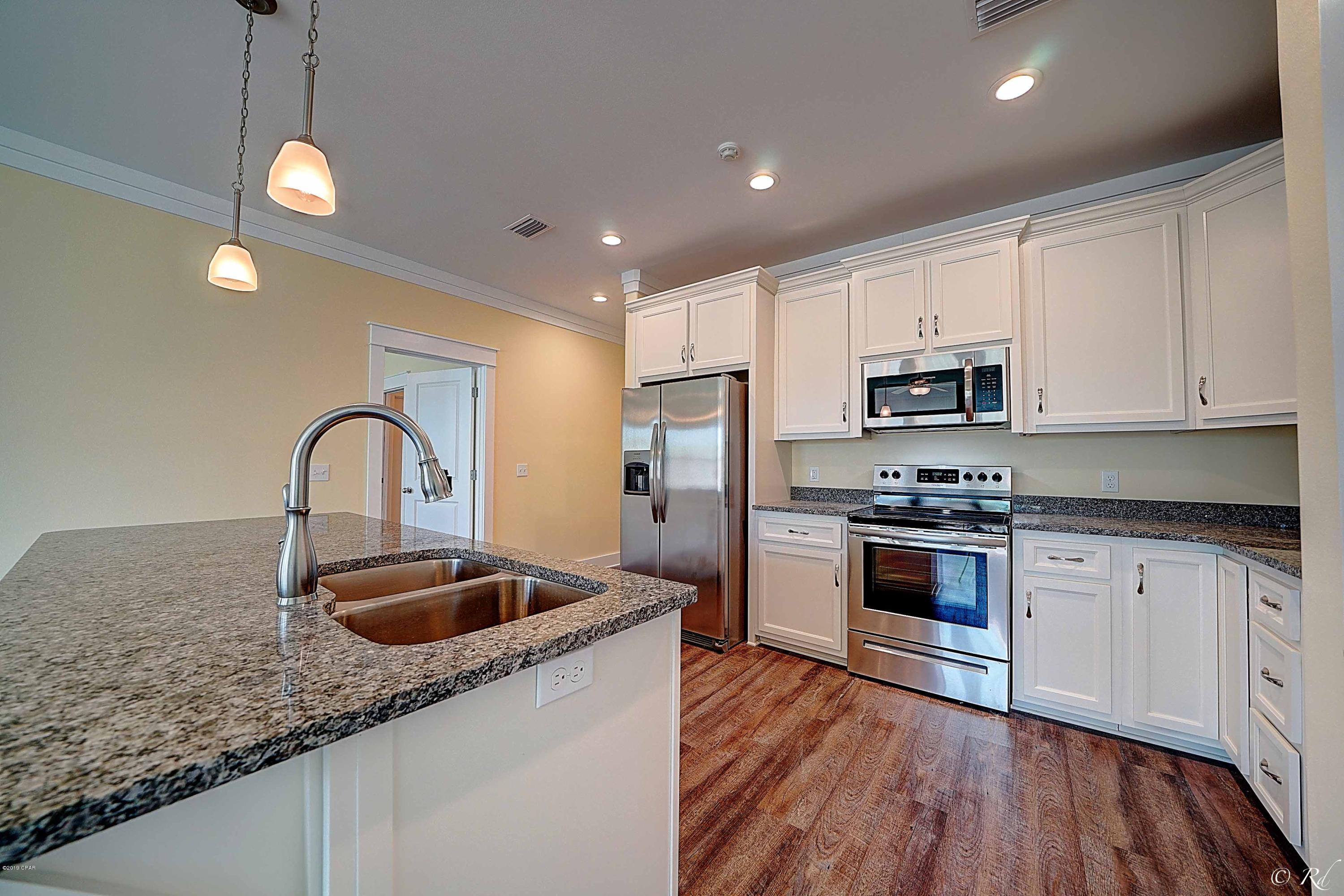 Osprey Pointe at Powell - Residential