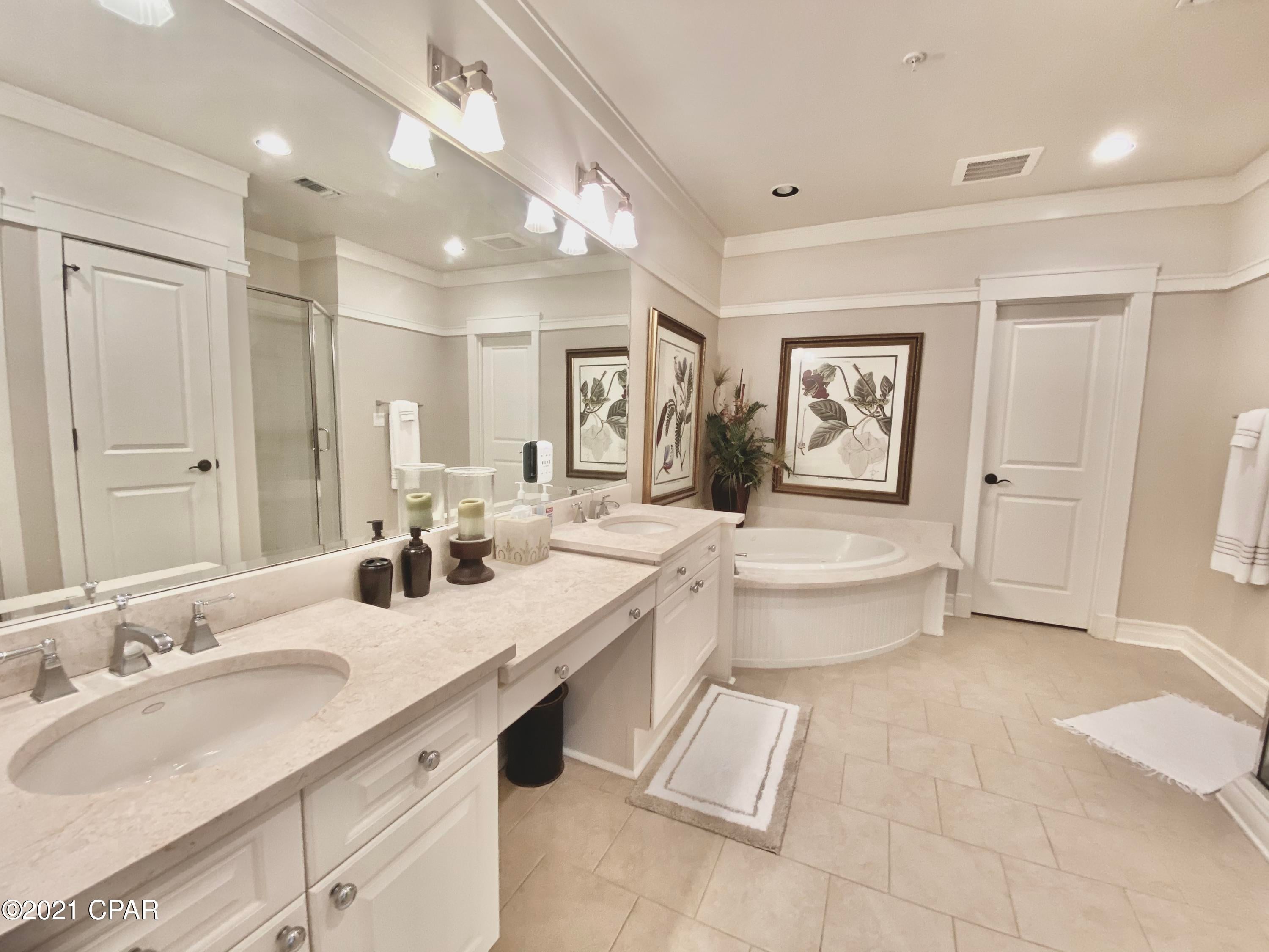 Lakeside Lodge At Prospect Pt - Residential