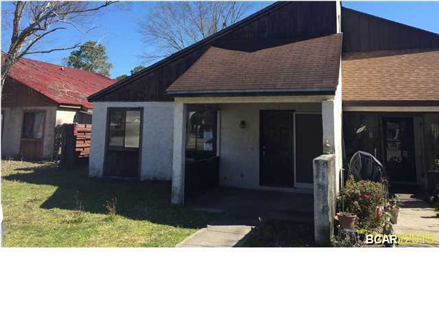 2 story 4 bedroom home is waiting for your designs to come to life. This one is ready and waiting for you to show some TLC and make into a home. Property is being sold as is. Measurements are approximate. Please verify measurements and schools.