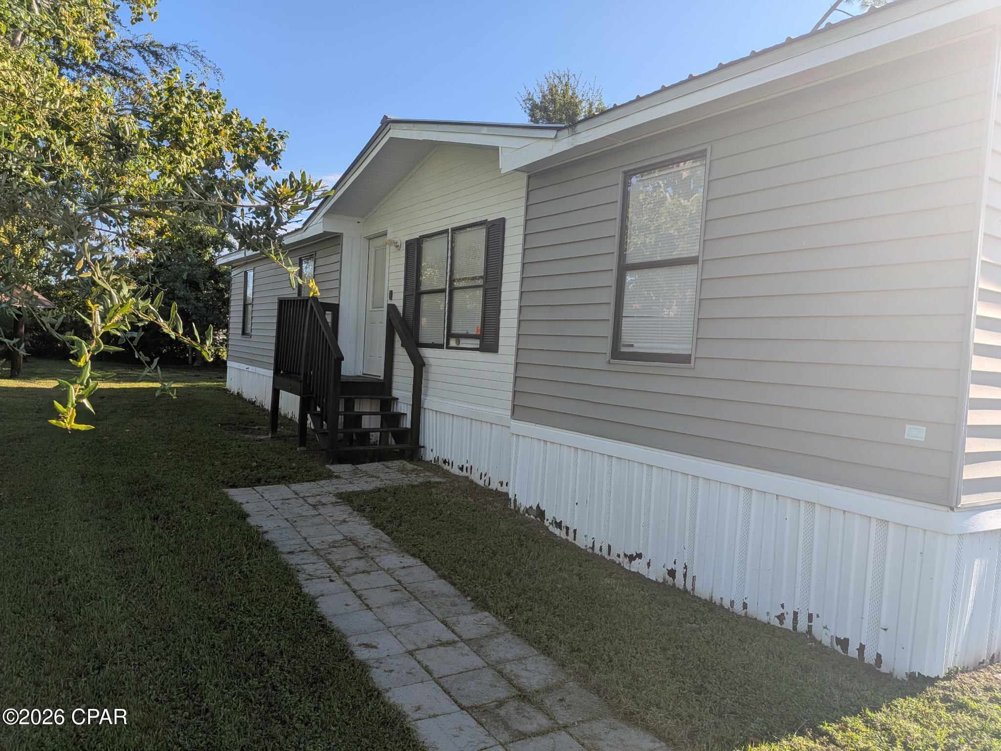 Aqua View Unit 1 - Residential