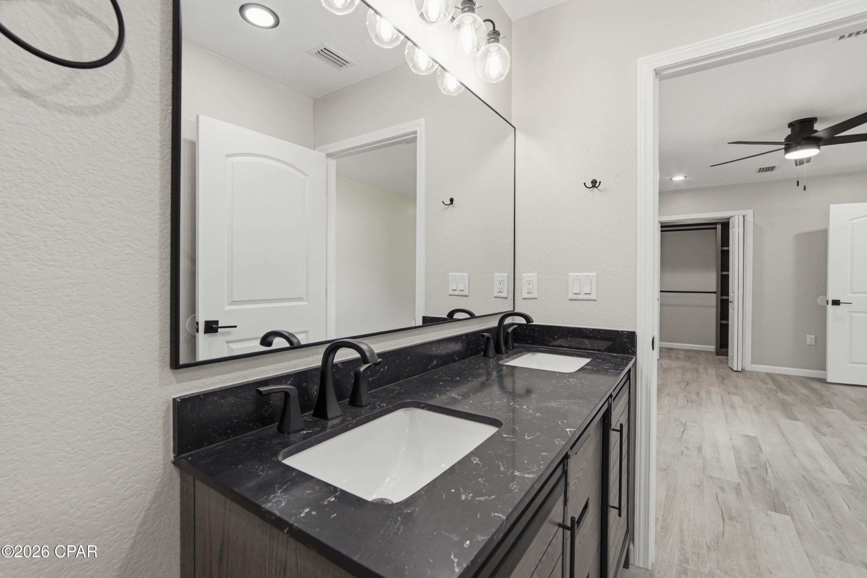 Griffith Hgts - Residential